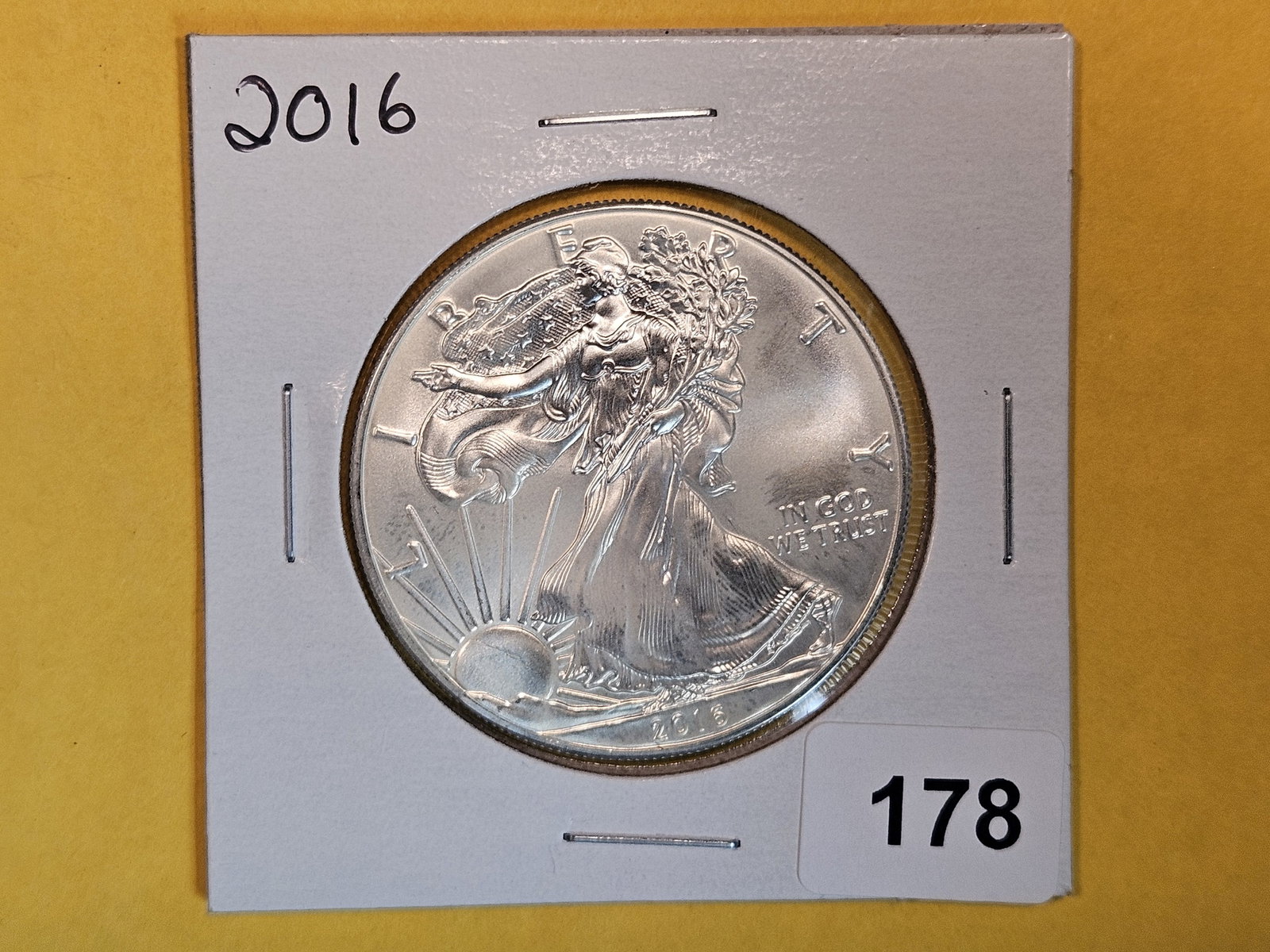 GEM Brilliant Uncirculated 2016 American Silver Eagle (1 of 2)