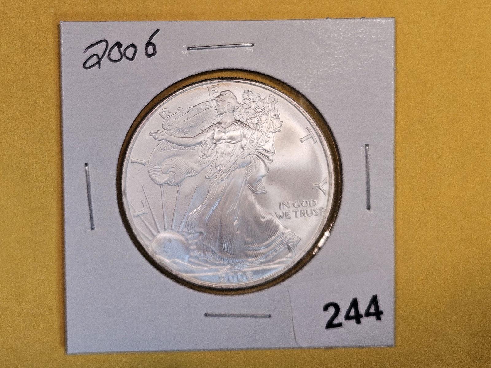 GEM Brilliant uncirculated 2006 American Silver Eagle (1 of 2)