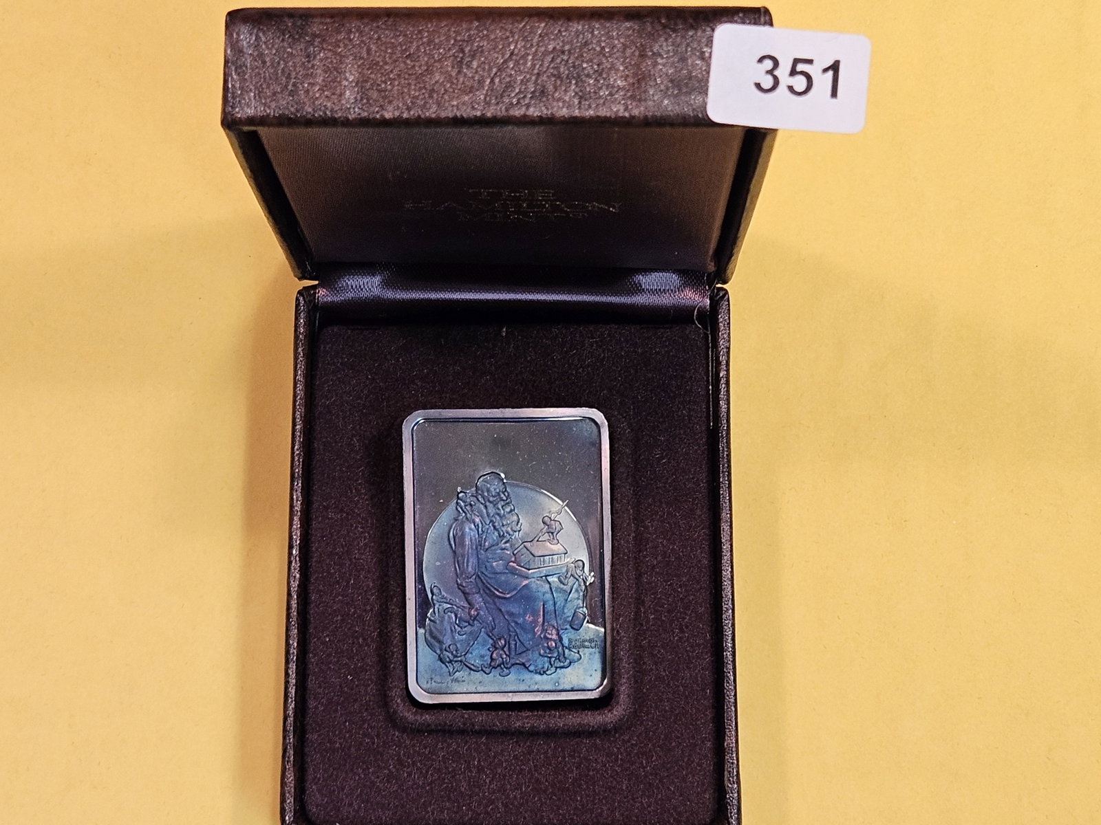 One Troy ounce .999 fine silver art Bar: Hamilton Mint. Slumbering Santa. Toned. In original box