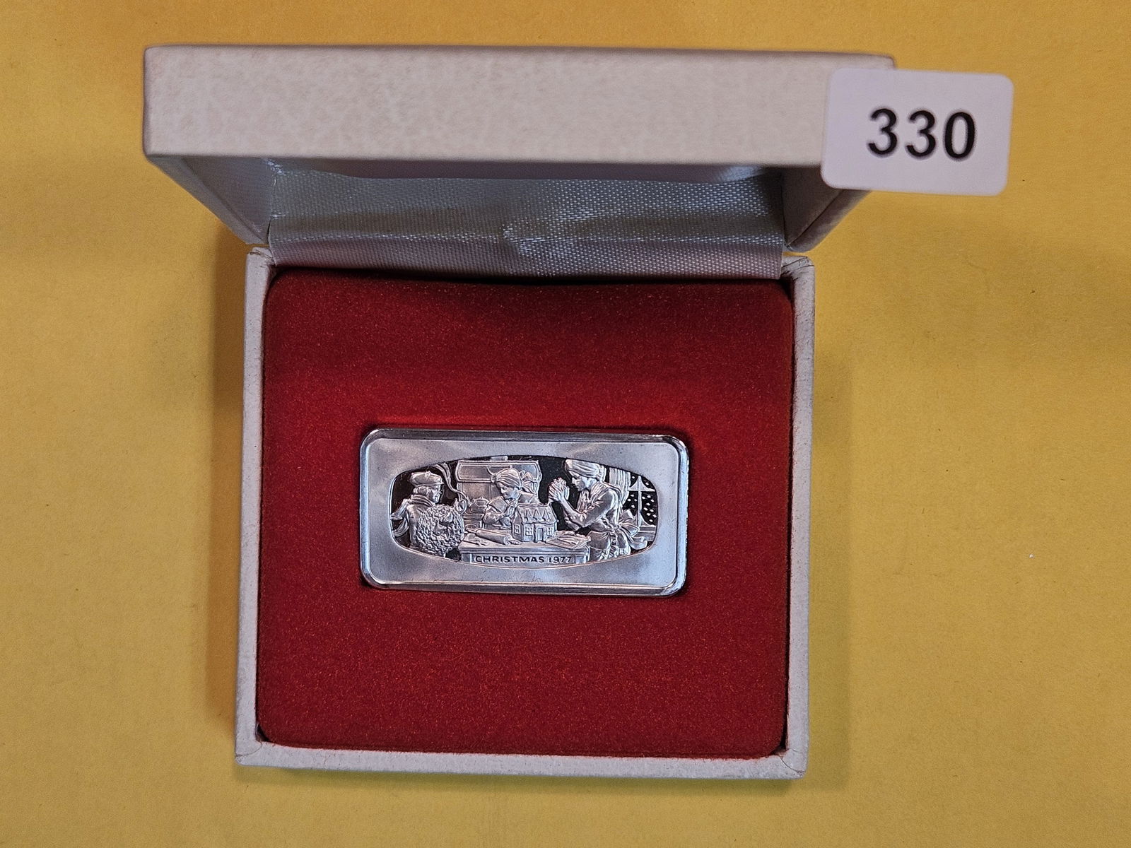 Five Hundred Grains Proof Sterling Silver Art Bar: Franklin Mint. In original box