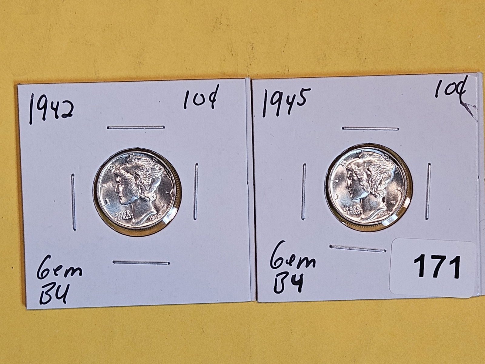 Two GEM Brilliant Uncirculated silver Mercury Dimes (1 of 5)