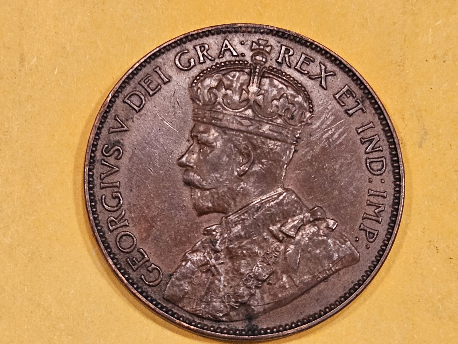 About Uncirculated 1936 Newfoundland one Cent (1 of 3)