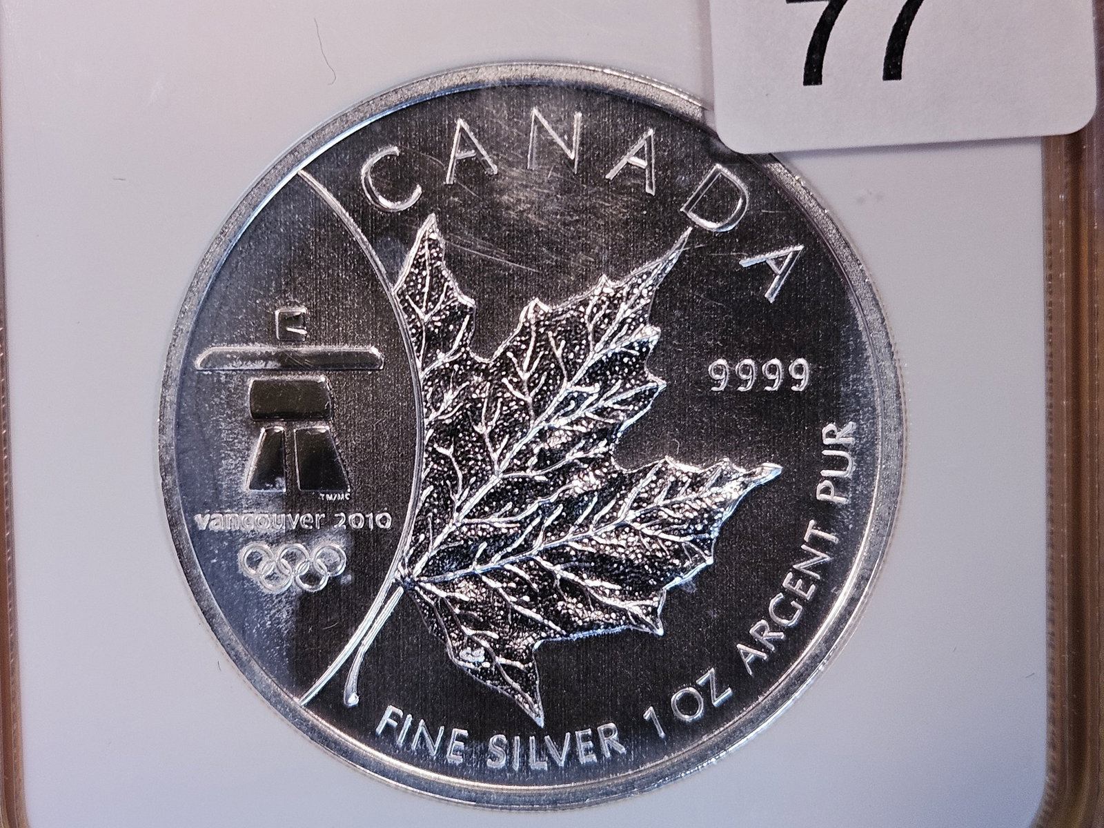 GEM! NGC 2008 Canada Silver Maple Leaf in Mint State 69 (1 of 3)