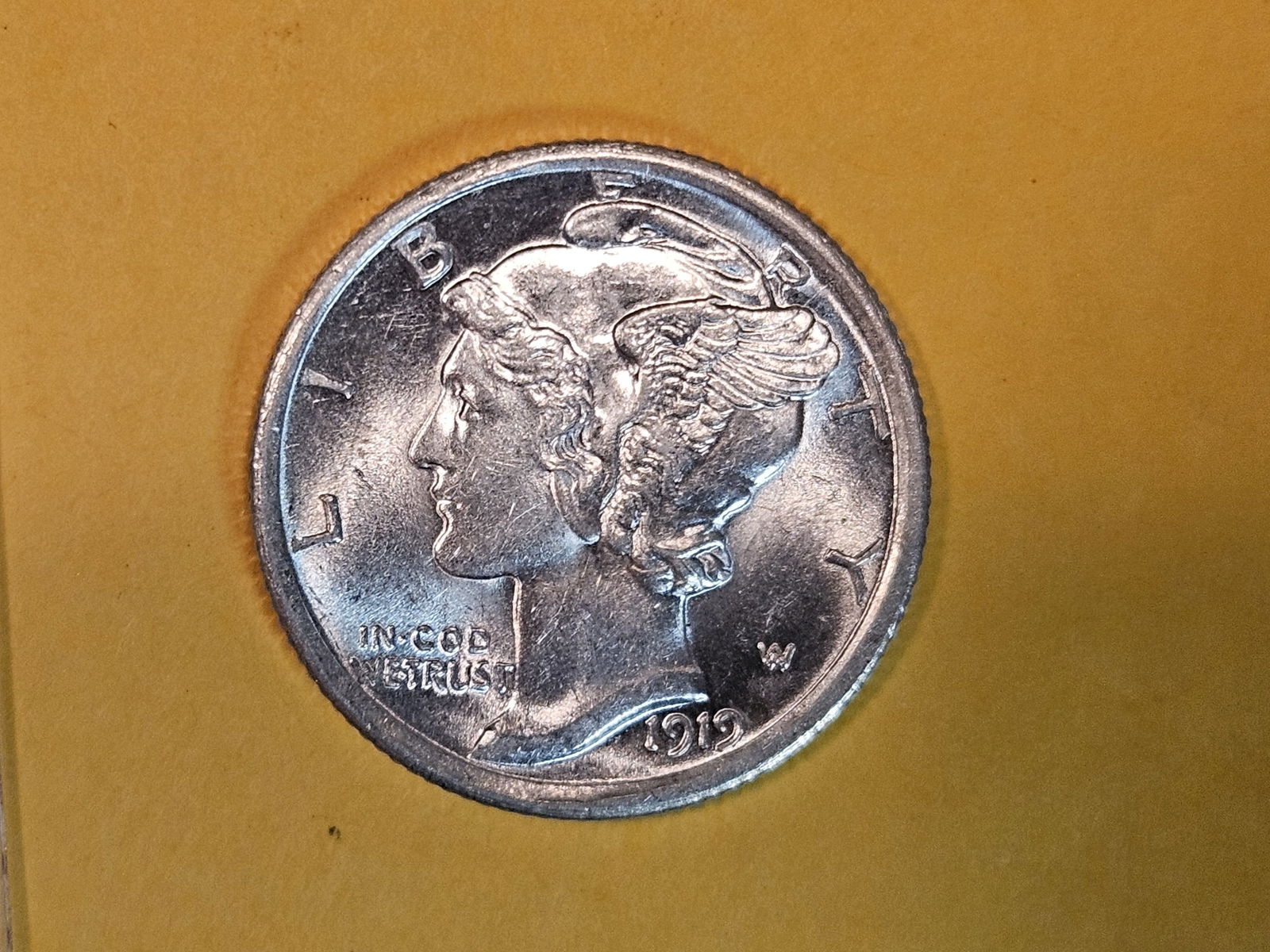 Choice Brilliant Uncirculated 1919 Mercury Dime FSB (1 of 5)