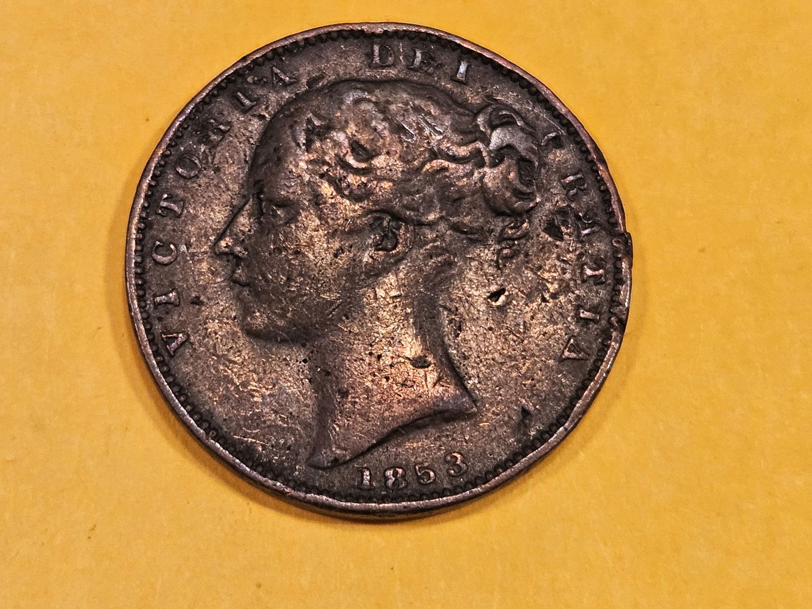 1853 Great Britain Farthing in Fine (1 of 3)