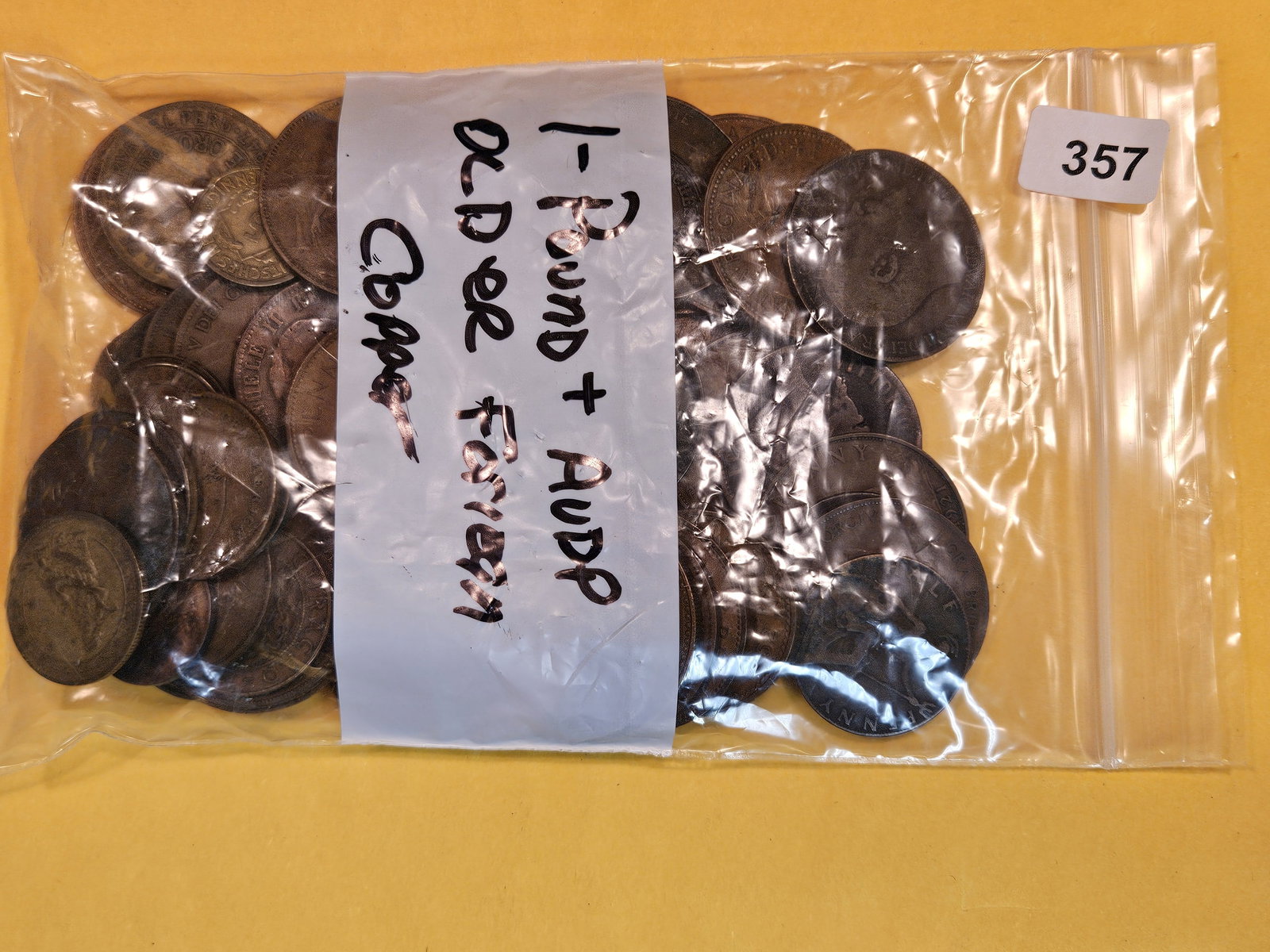 ONE POUND of mixed older World copper coins (1 of 2)