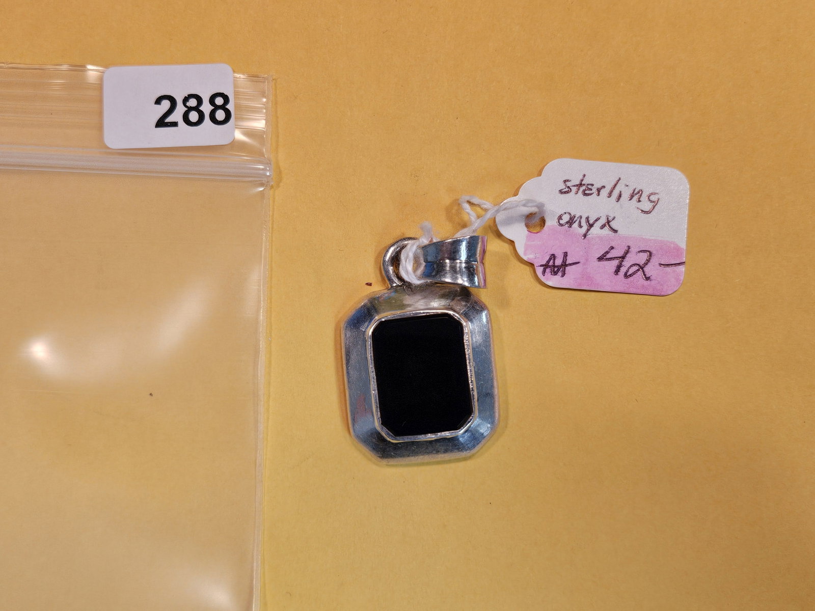 Nice Sterling Silver pendant: With onyx