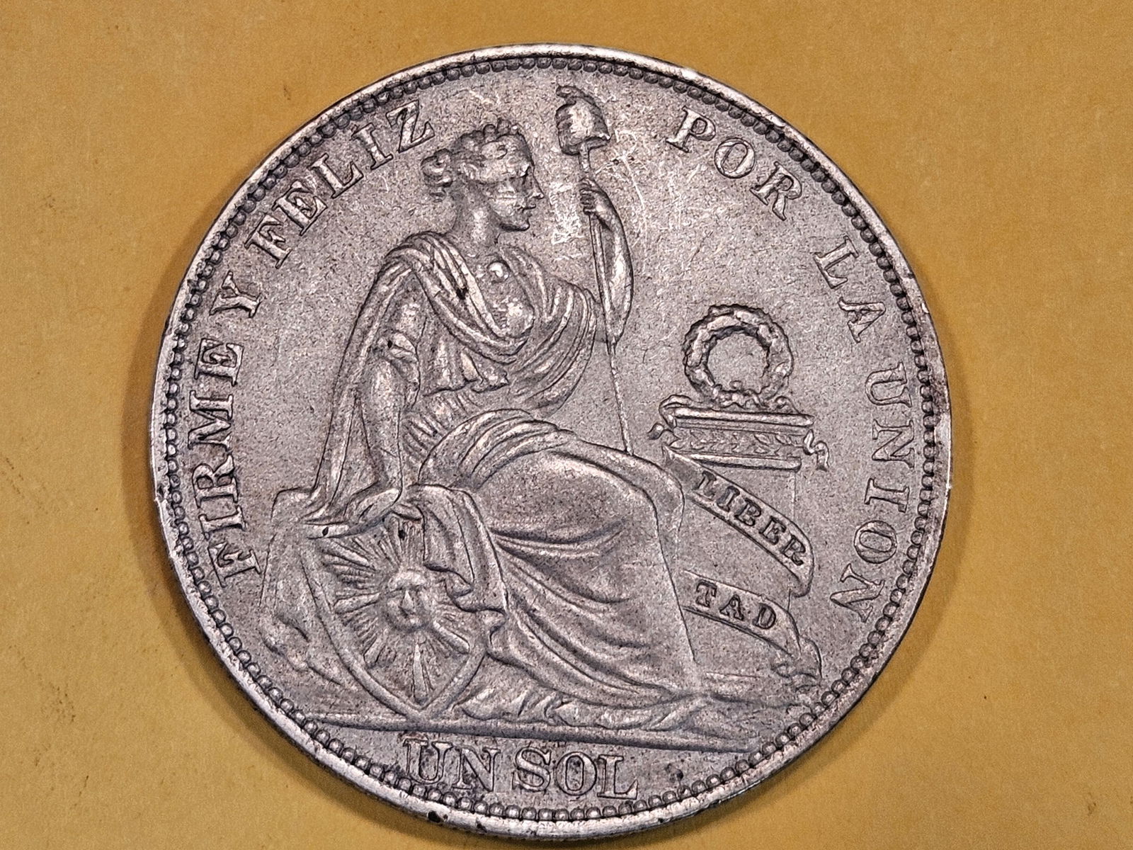 1916 Peru silver un sol in About Uncirculated (1 of 5)