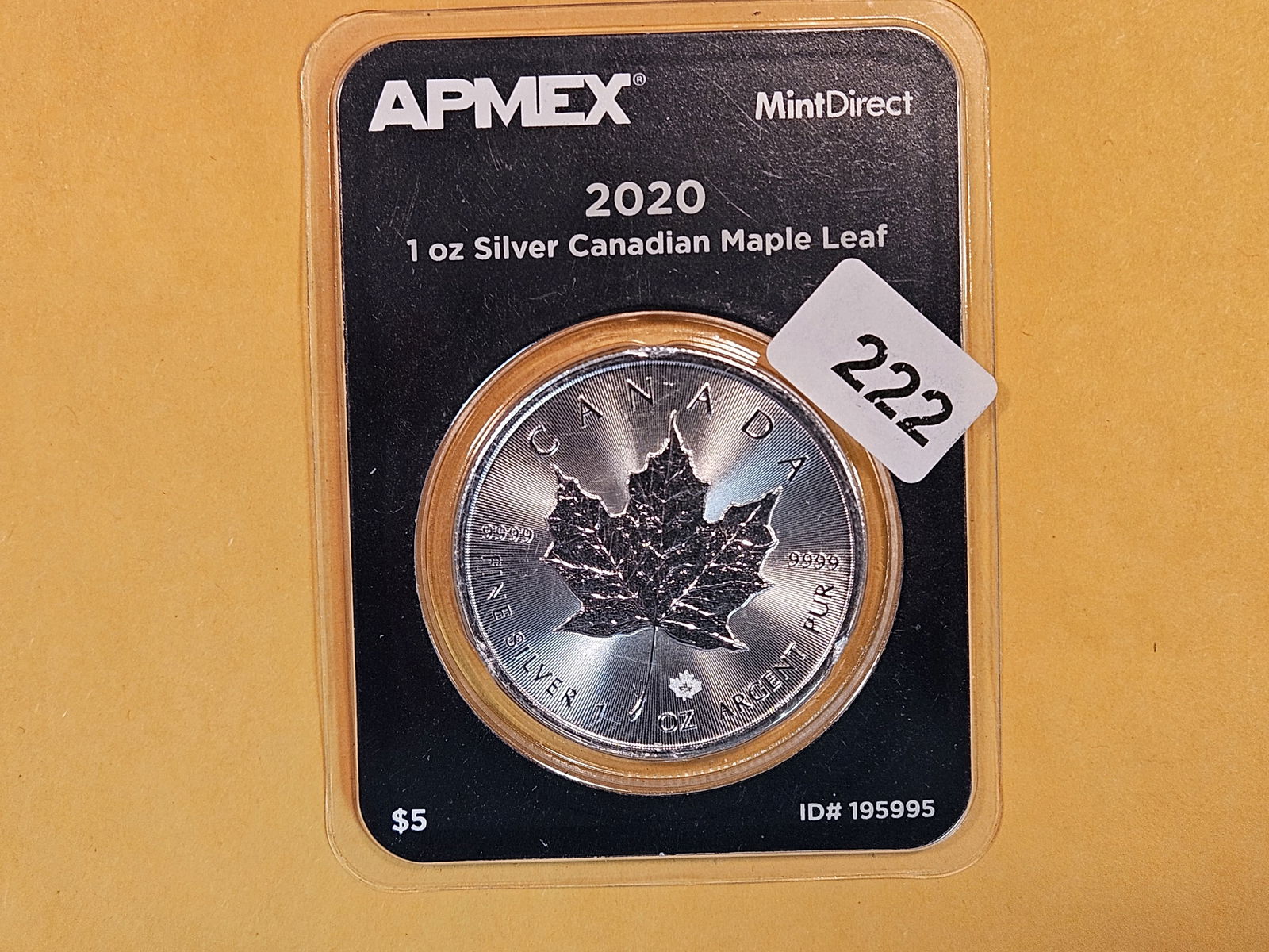 GEM 2020 Canada Silver Maple Leaf (1 of 2)