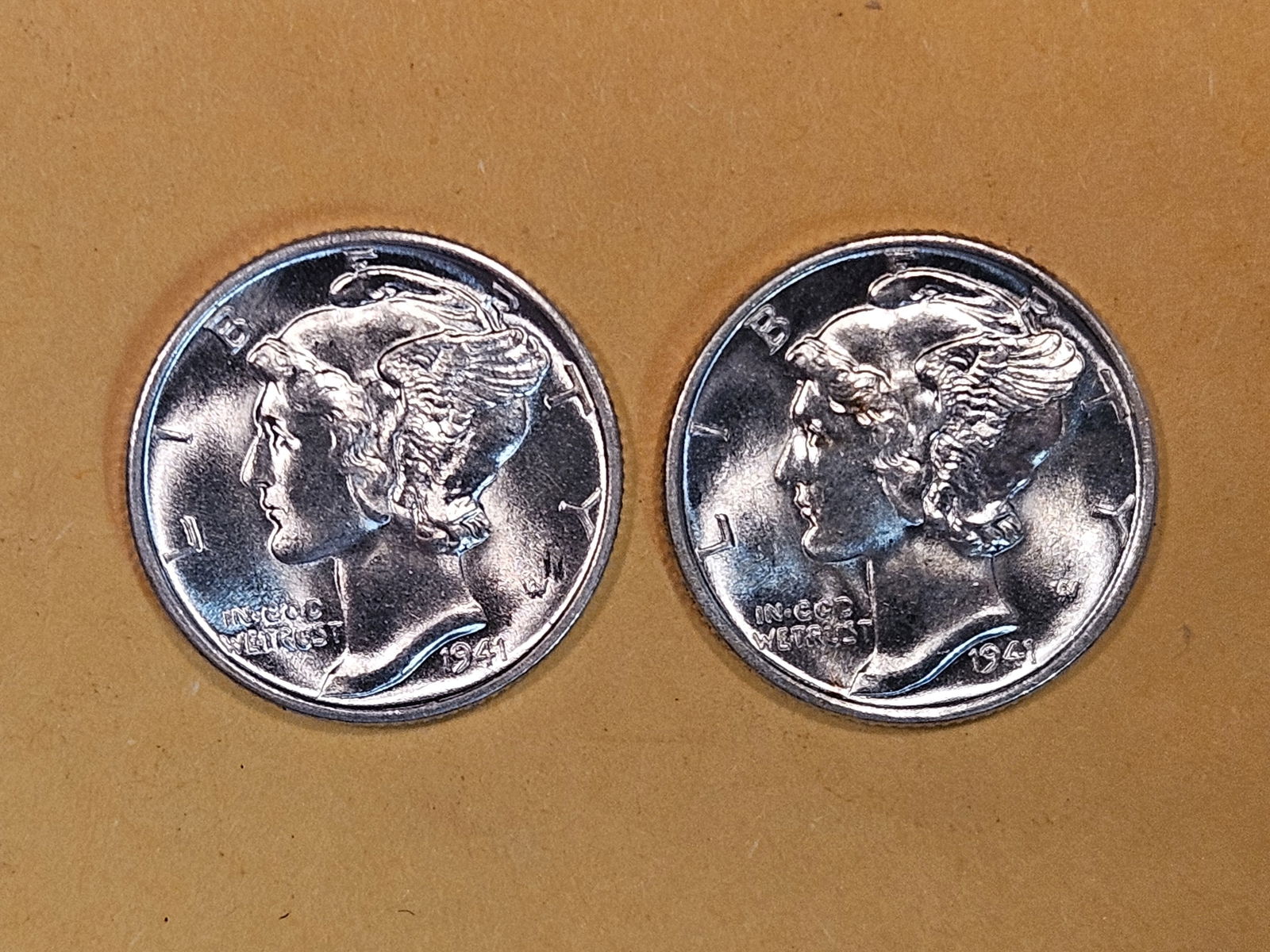 Two GEM Brilliant Uncirculated Mercur Dimes with Full Split Bands (1 of 6)