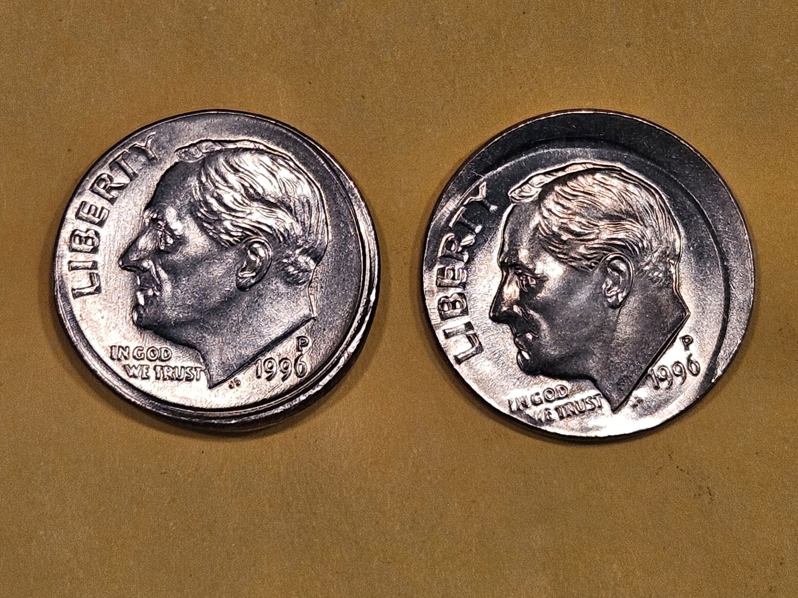 MINT ERRORS! Two Choice brilliant Uncirculated 1996 Roosevelt Dimes (1 of 4)