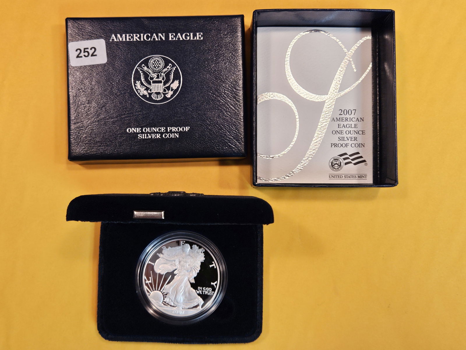 GEM Proof Deep Cameo 2007 American Silver Eagle (1 of 3)