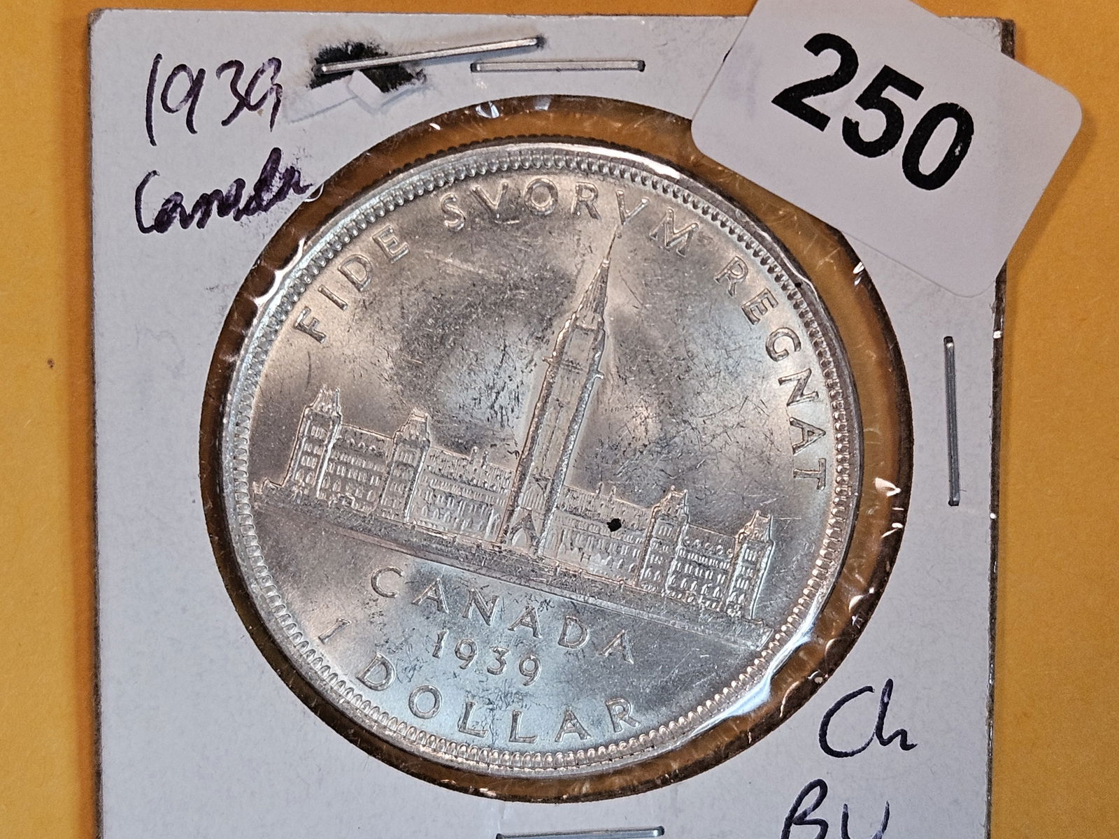 Choice Brilliant Uncirculated 1939 Canada Silver Dollar (1 of 4)
