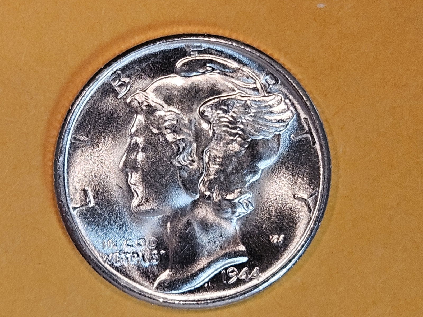 GEM Brilliant Uncirculated 1944-S Mercury Dime (1 of 5)