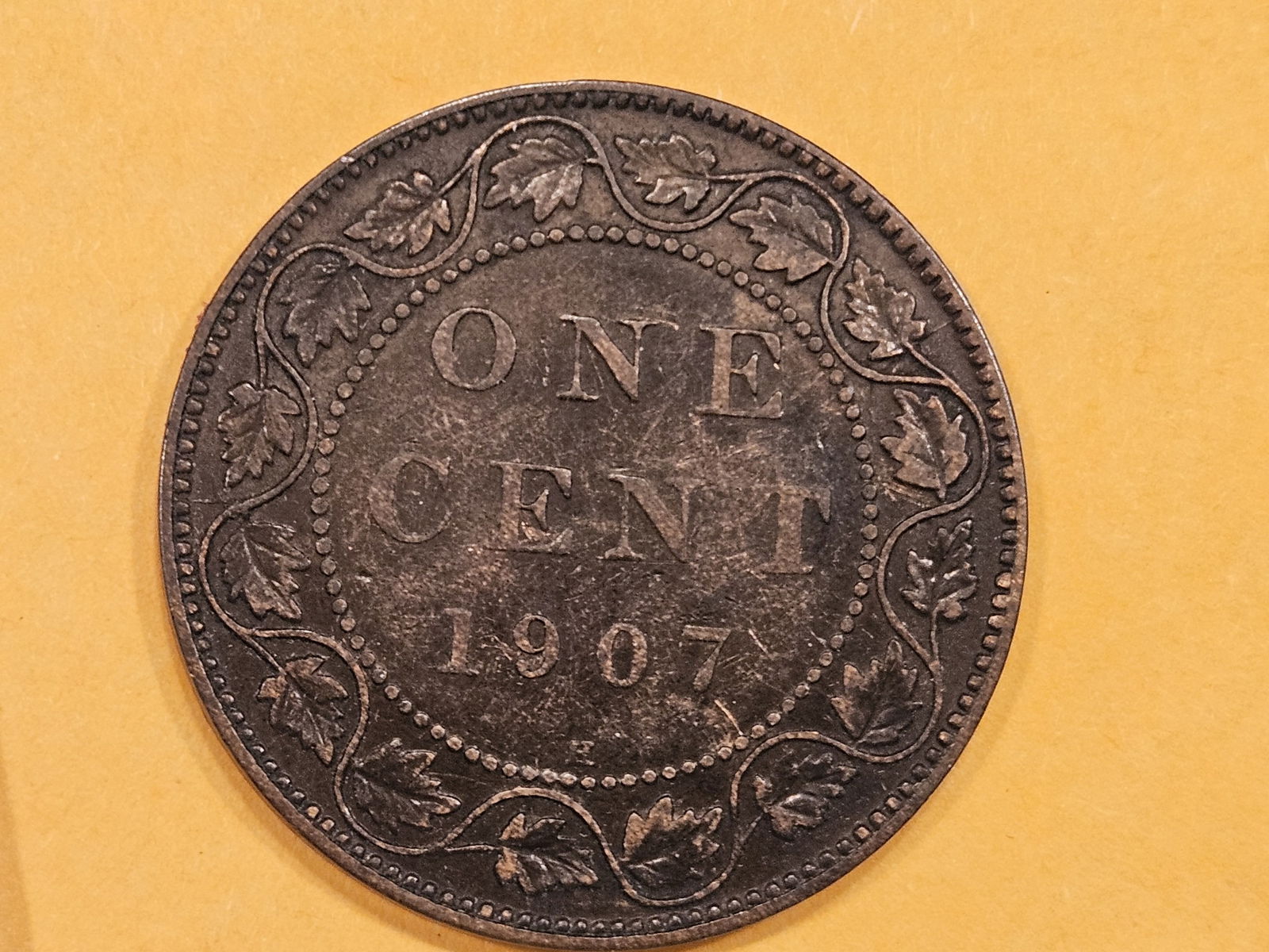 Better Date 1907-H Canada Large Cent in Very Fine plus (1 of 4)
