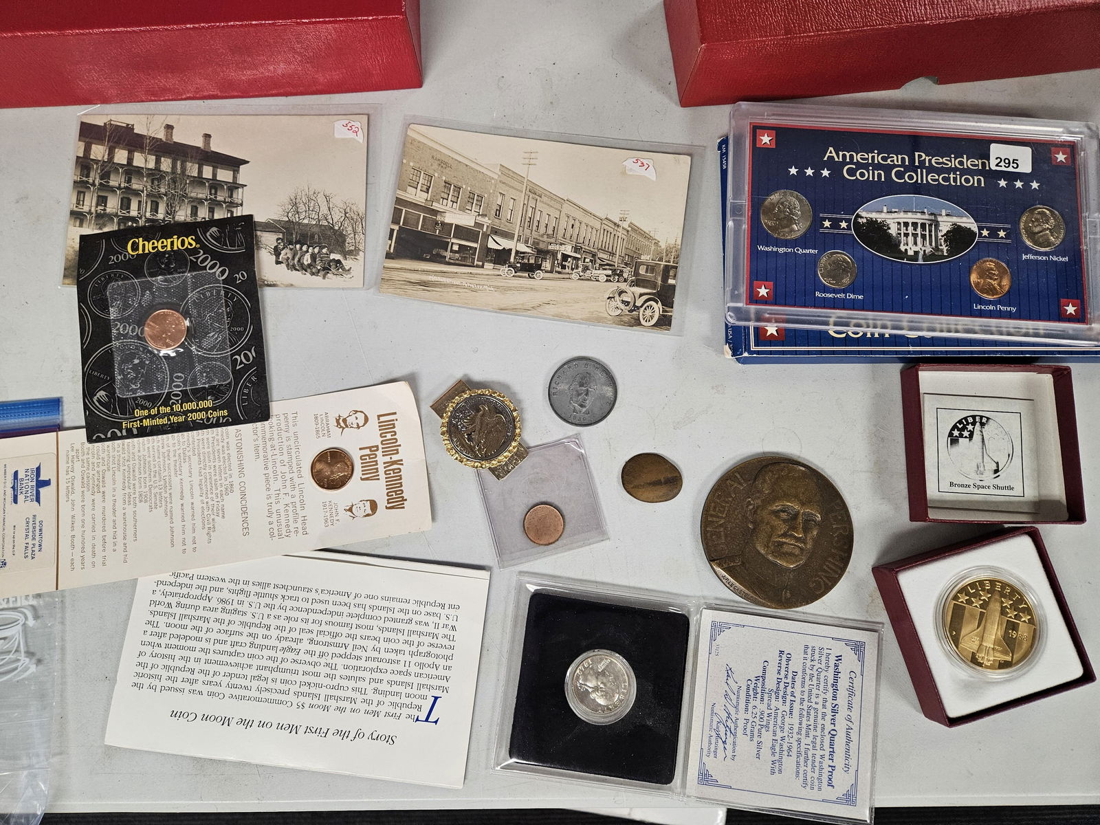 Fun Hodge-Podge lot (1 of 5)