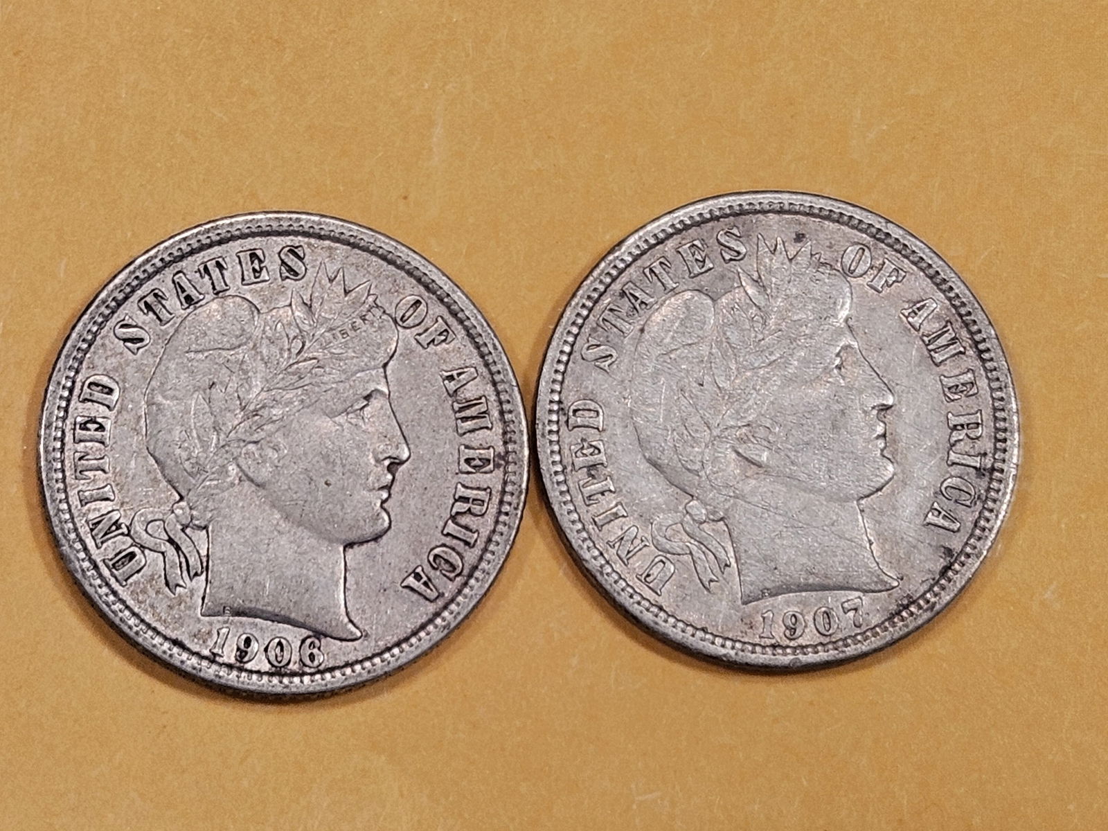 1906 and 1907 Barber silver Dimes (1 of 4)