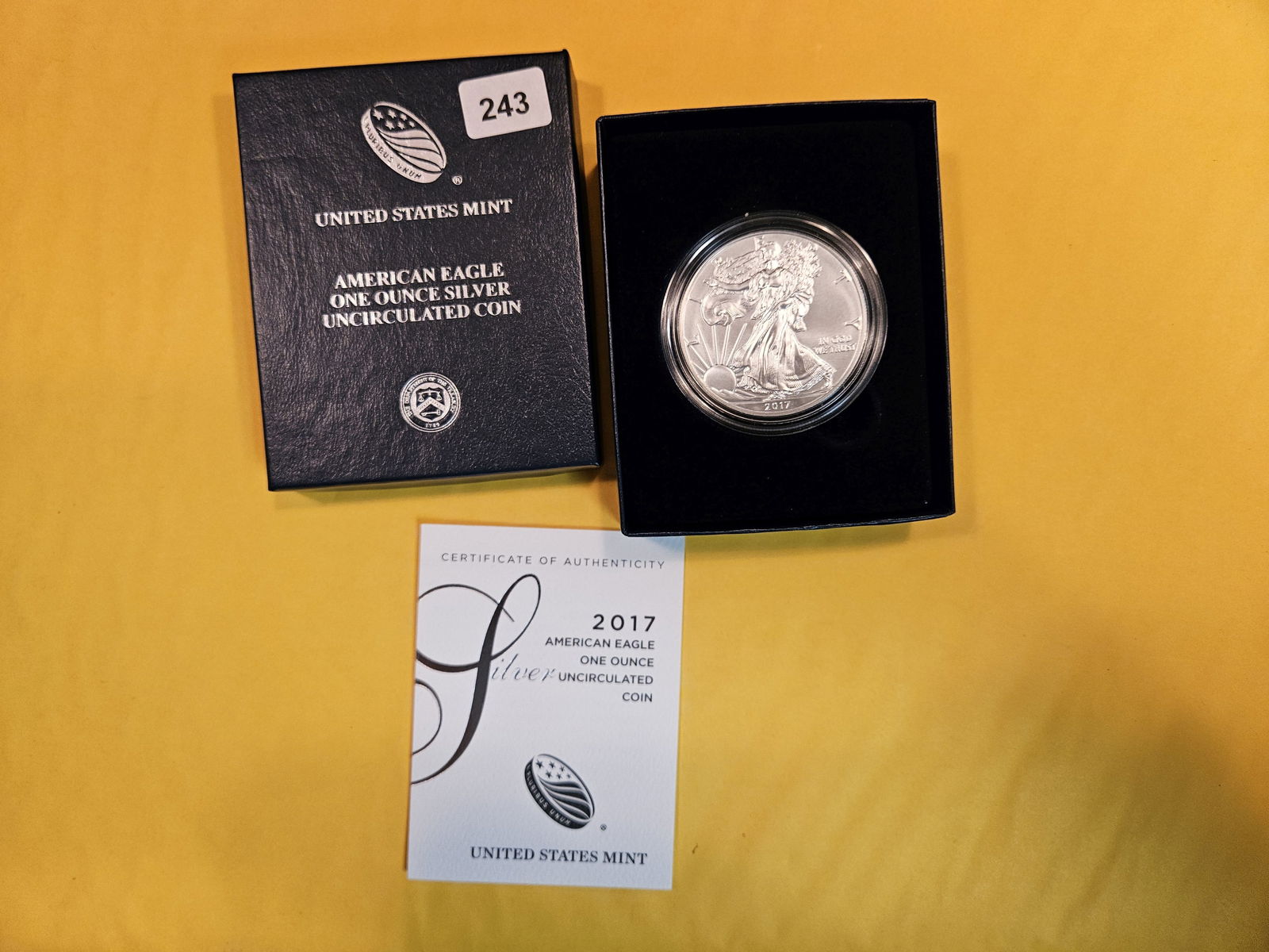 2017 GEM Brilliant Uncirculated American Silver Eagle (1 of 3)