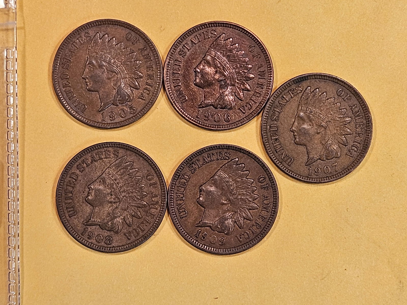 Five real nice Indian Cents in Extra Fine plus to About Uncirculated (1 of 4)
