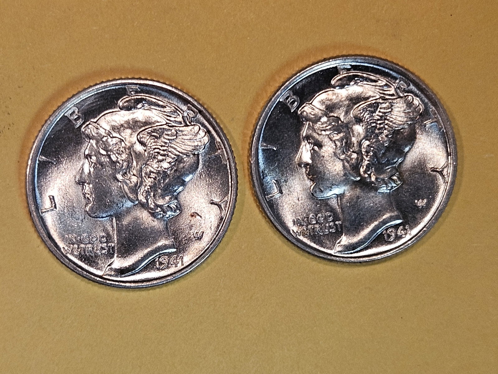 Two GEM Brilliant Uncirculated 1941 P & D Mercury Dimes (1 of 5)