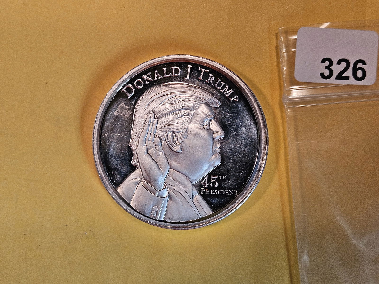 Two Troy ounce .999 fine silver Proof art Round (1 of 2)