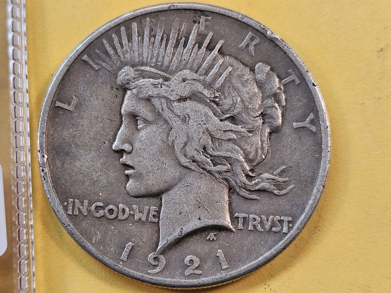 ** KEY DATE! ** 1921 Peace Silver Dollar (1 of 4)