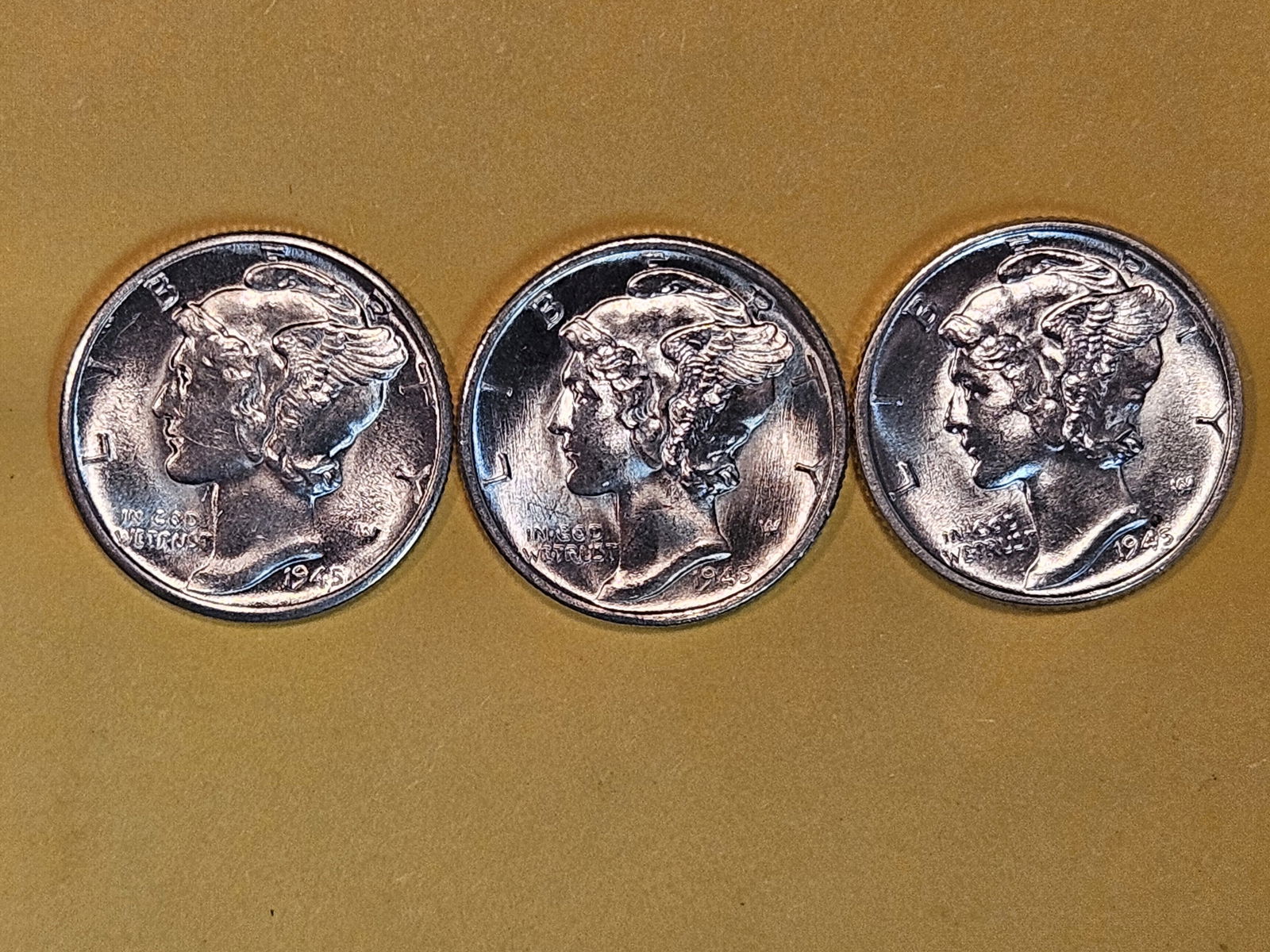 Three Choice to Very Choice Brilliant Uncirculated silver Mercury Dimes (1 of 5)