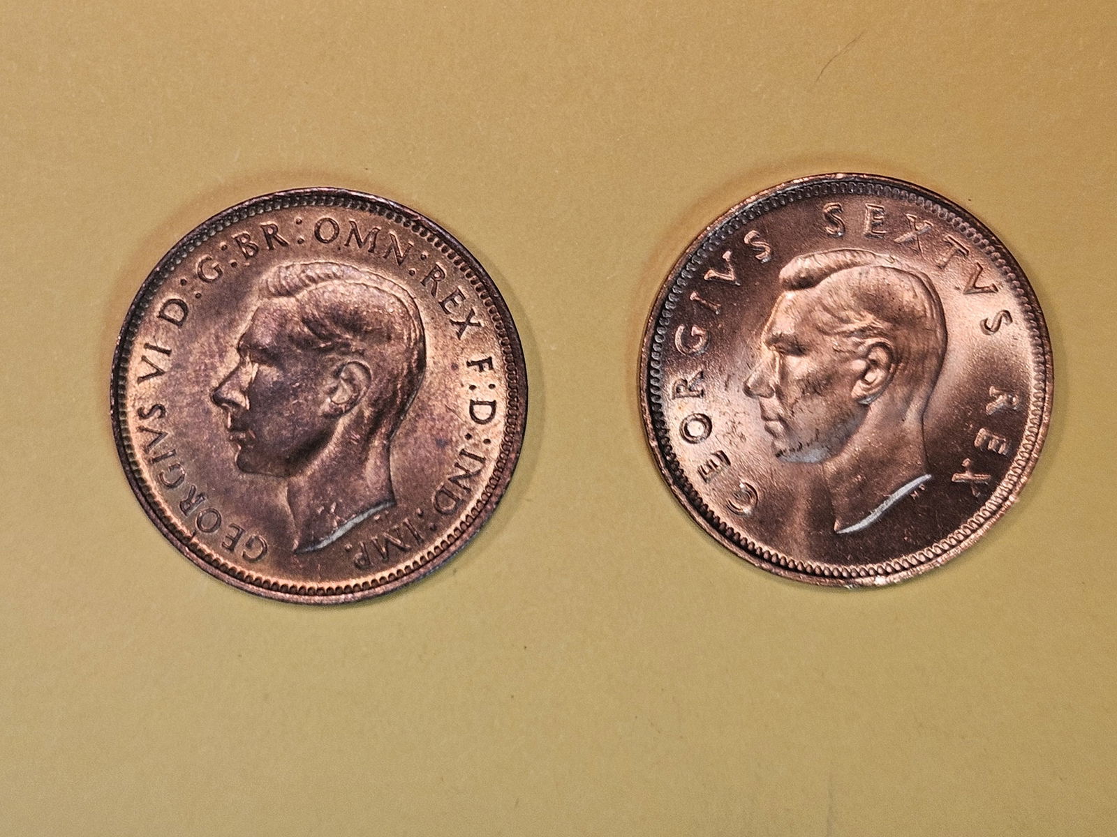 Two Brilliant Uncirculated Red Great Britain and South Africa Farthings (1 of 5)