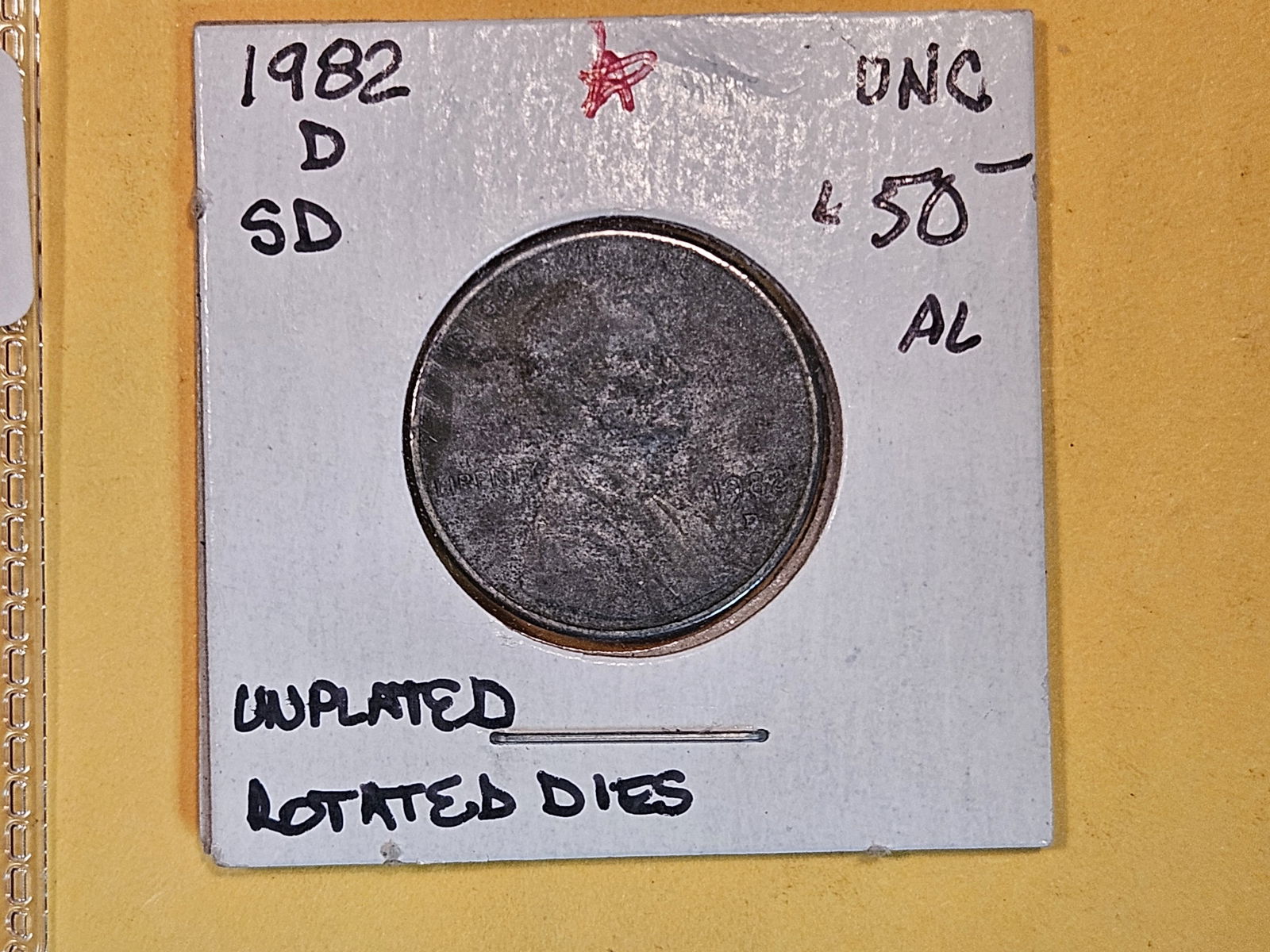 MINT ERROR! 1982-D Lincoln Cent (1 of 4)