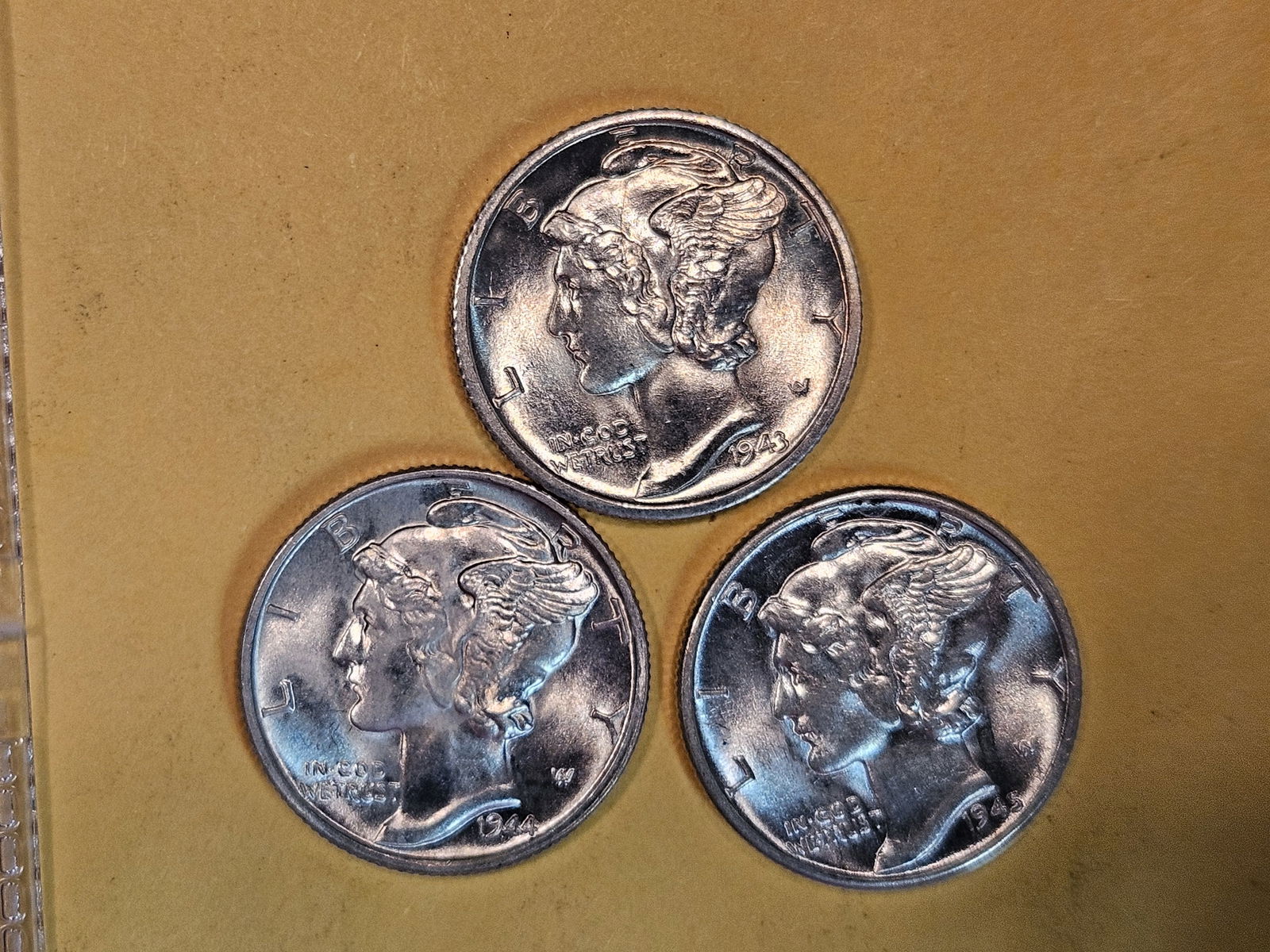 Three Very Choice Brilliant Uncirculated silver Mercury Dimes (1 of 5)