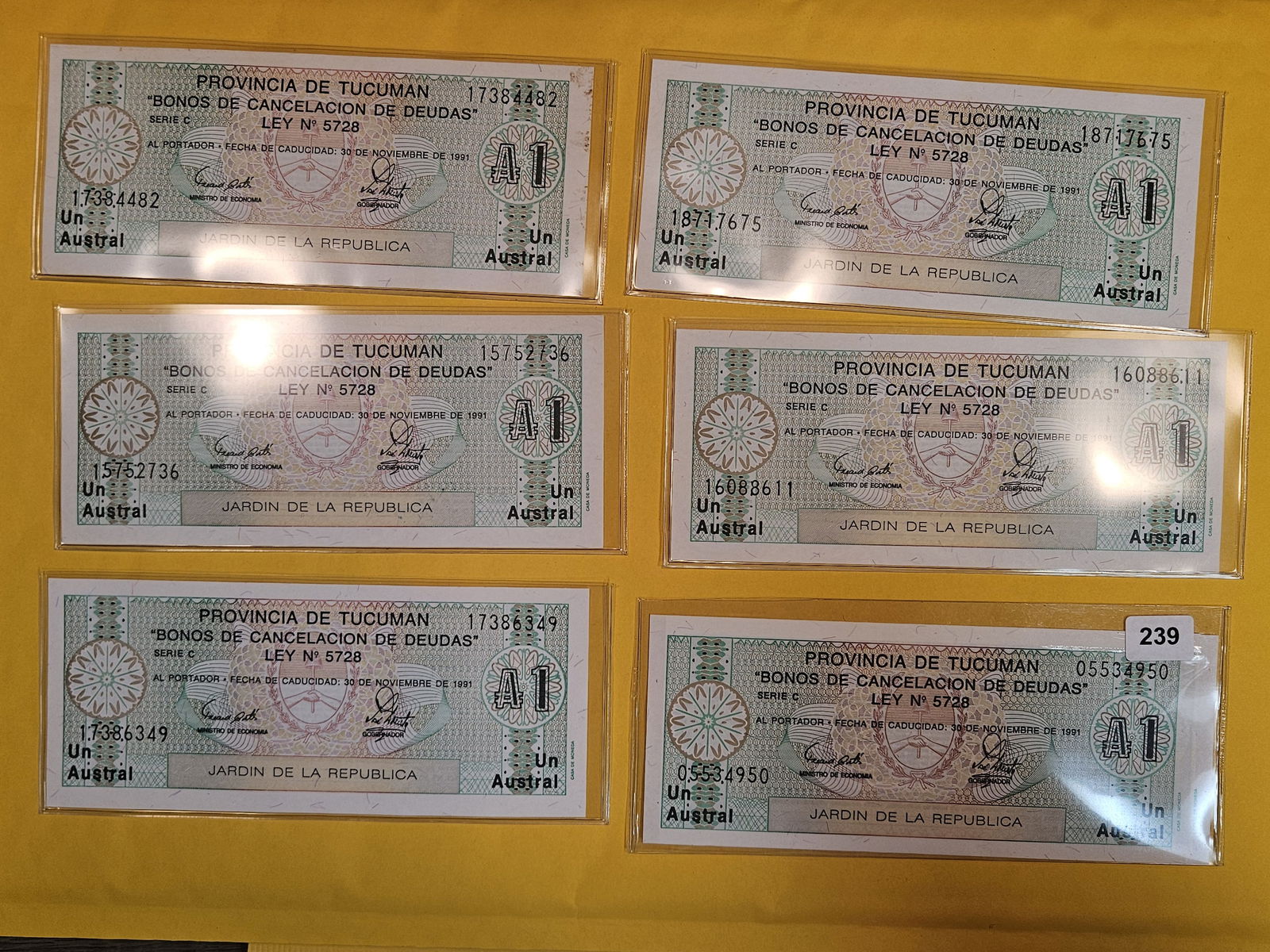 Seven Crisp Uncirculated notes from Argentina (1 of 3)
