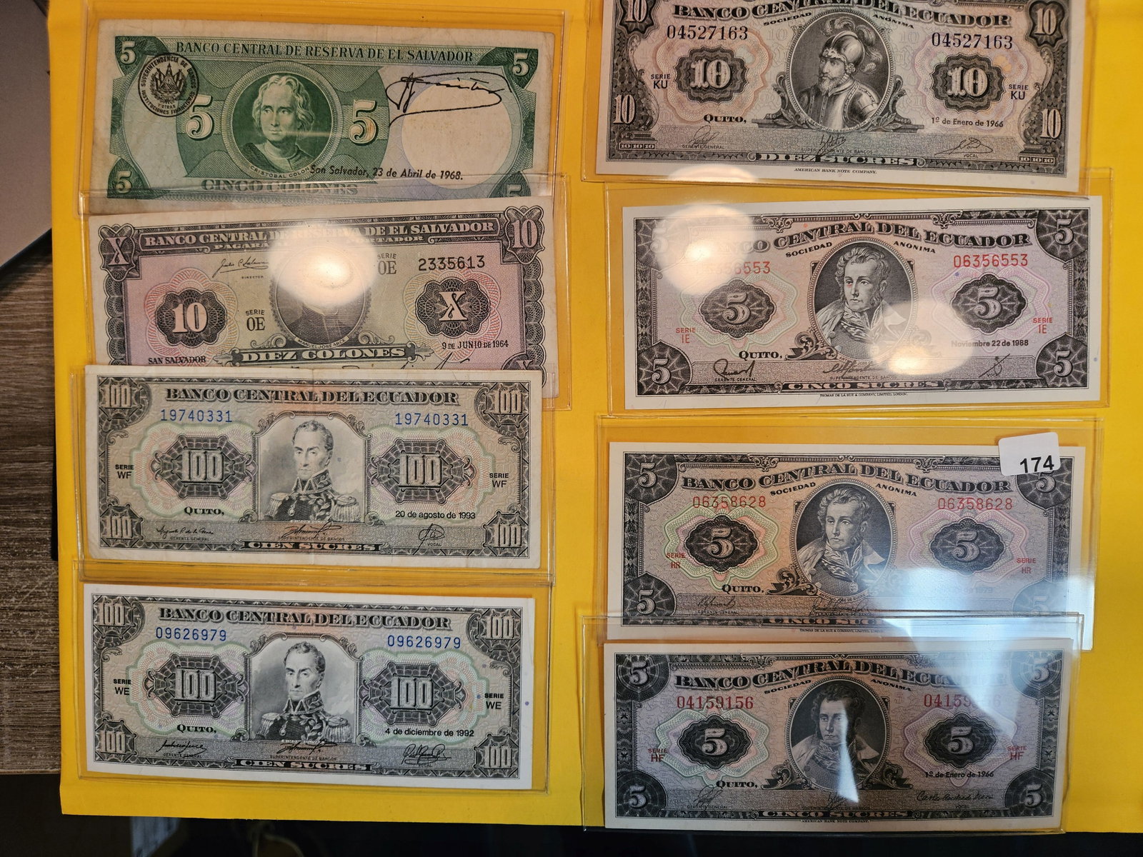 Fourteen more nice mixed Central American notes (1 of 6)