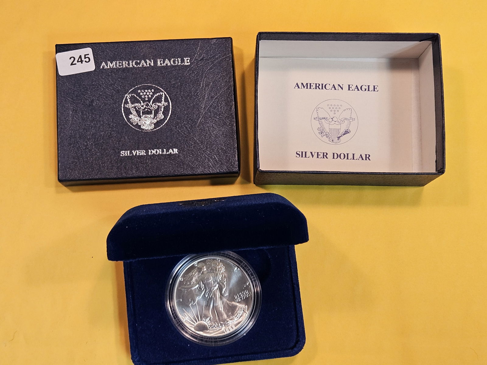 GEM Brilliant Uncirculated 1988 American Silver Eagle (1 of 3)