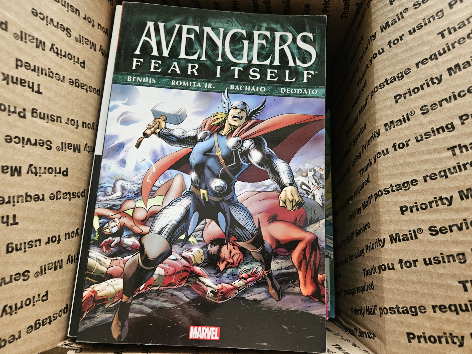 COMICS!: Flat Rate Medium Box. Full of graphic novels and comic-related books