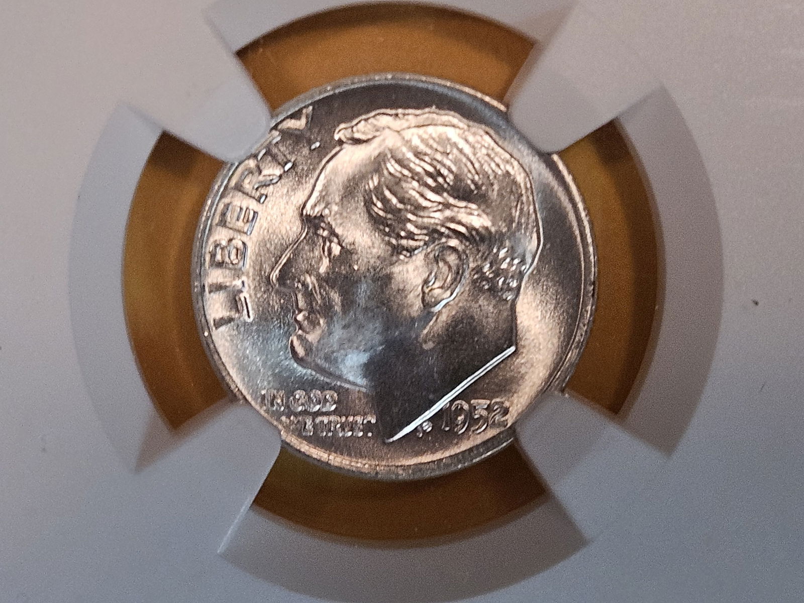 GEM! NGC 1952-D Roosevelt Dime in Mint State 66 FT (1 of 4)