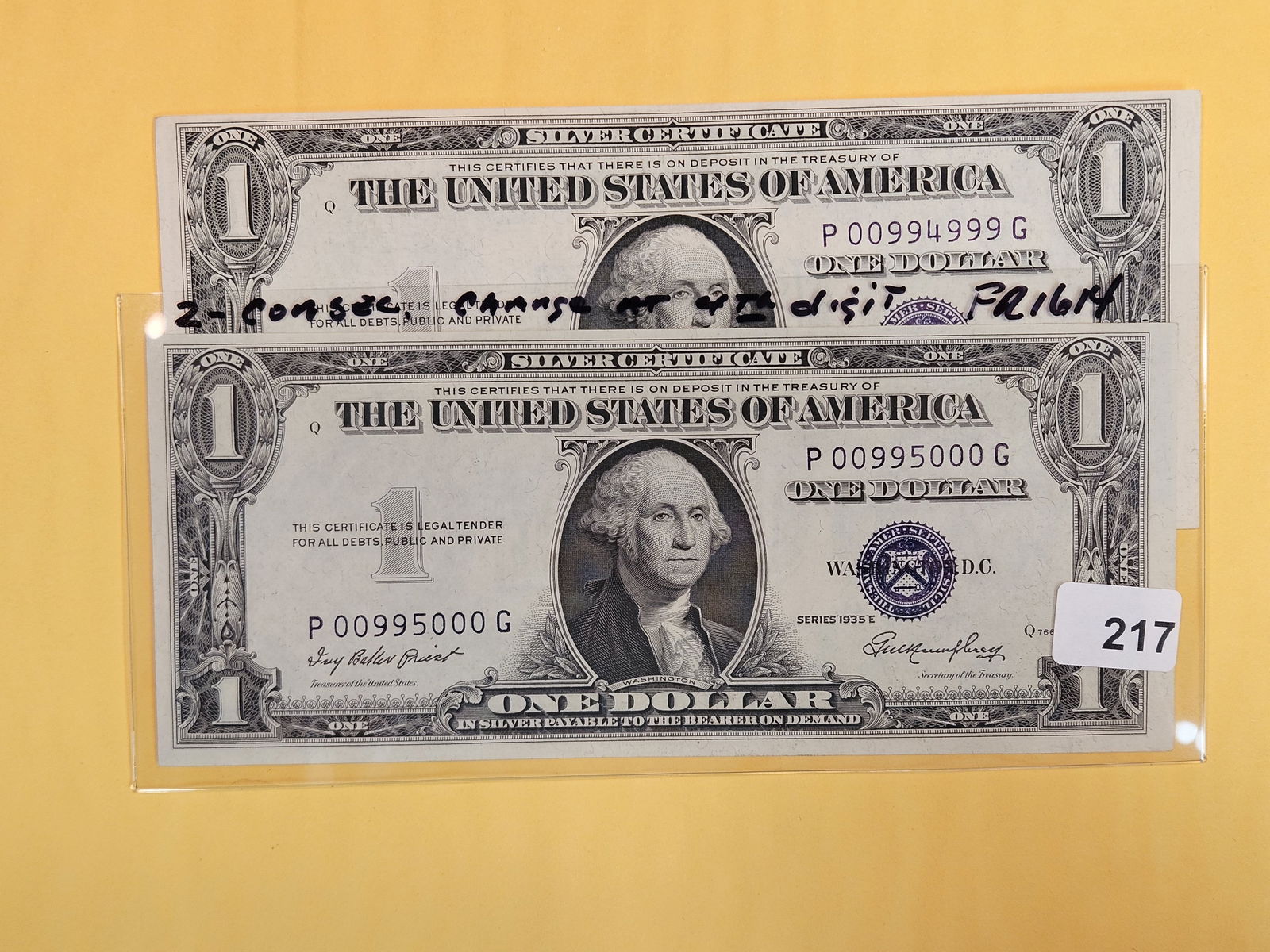 Two Crisp Uncirculated Consecutive One Dollar Silver Certificates (1 of 2)