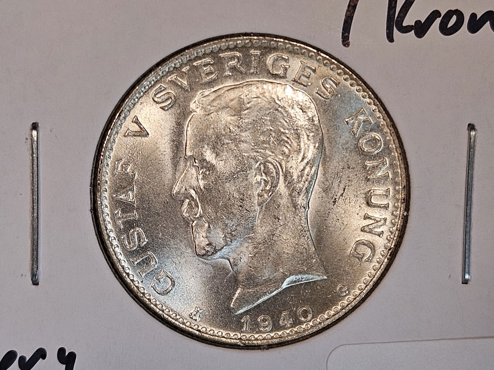 Very Choice Brilliant Uncirculated Sweden 1940 1 Krona (1 of 4)