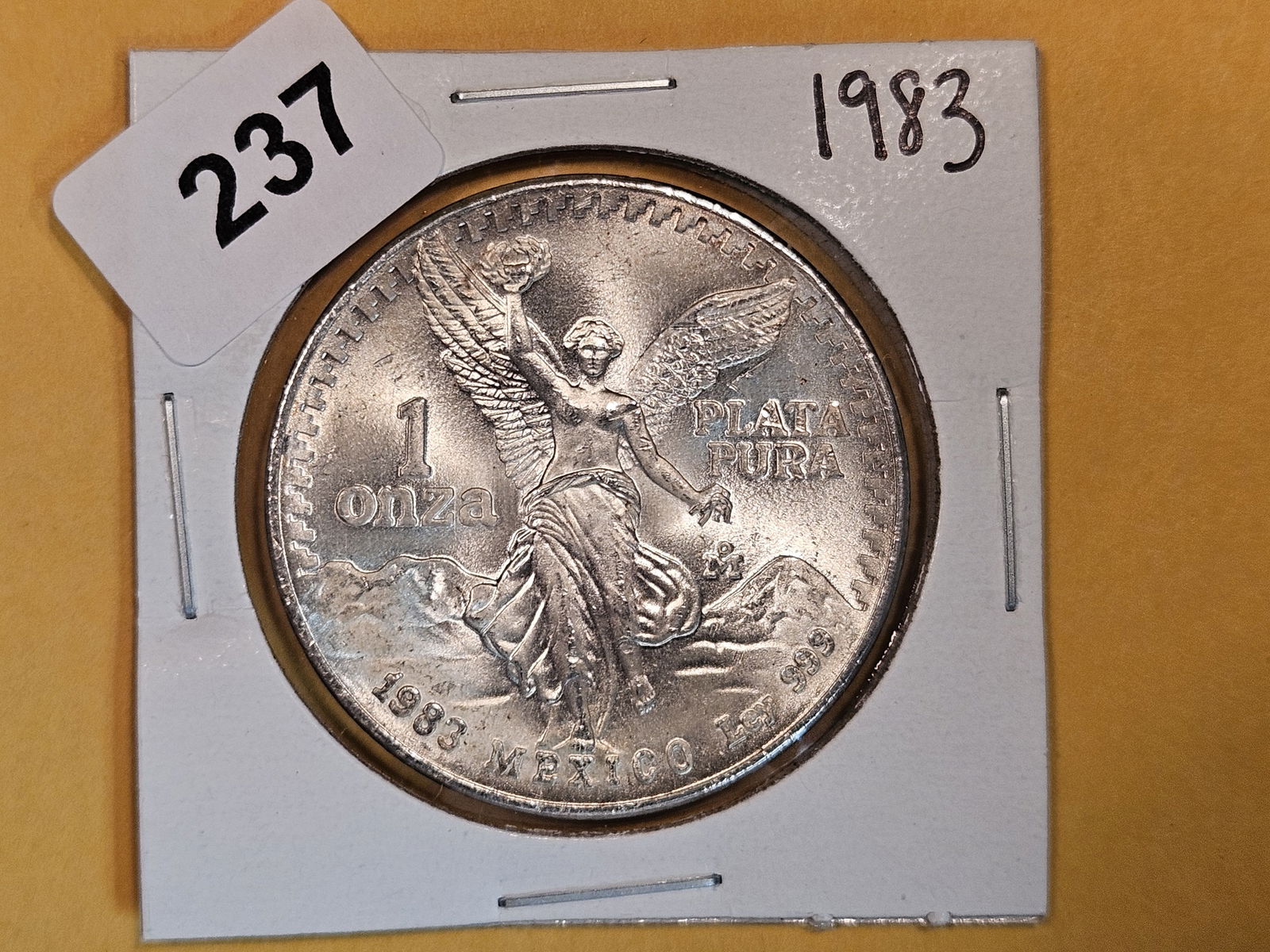 GEM Brilliant Uncirculated 1983 Mexico silver Onza (1 of 2)