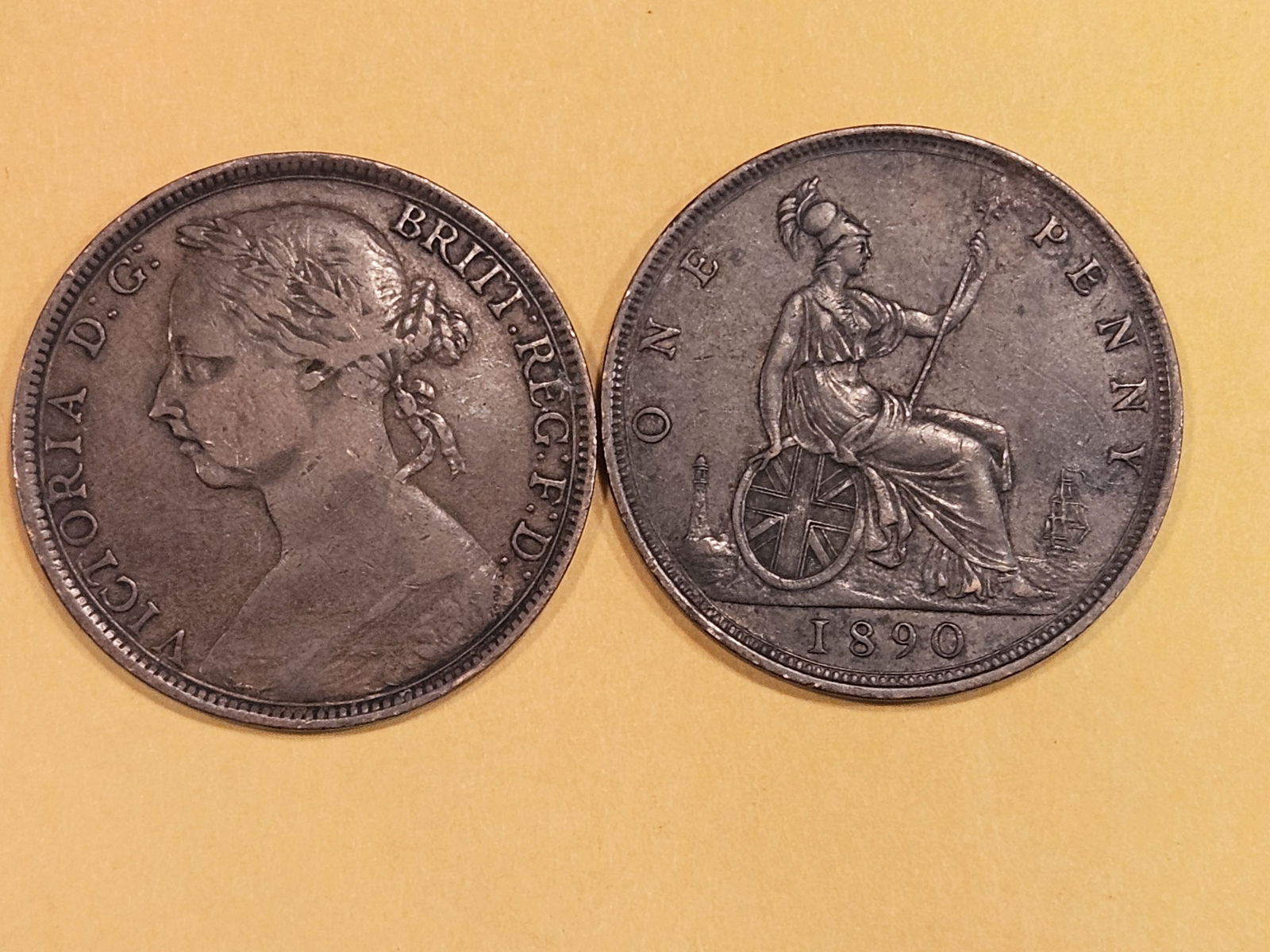 Two nice Great Britain large pennies from 1890 and 1891 (1 of 3)