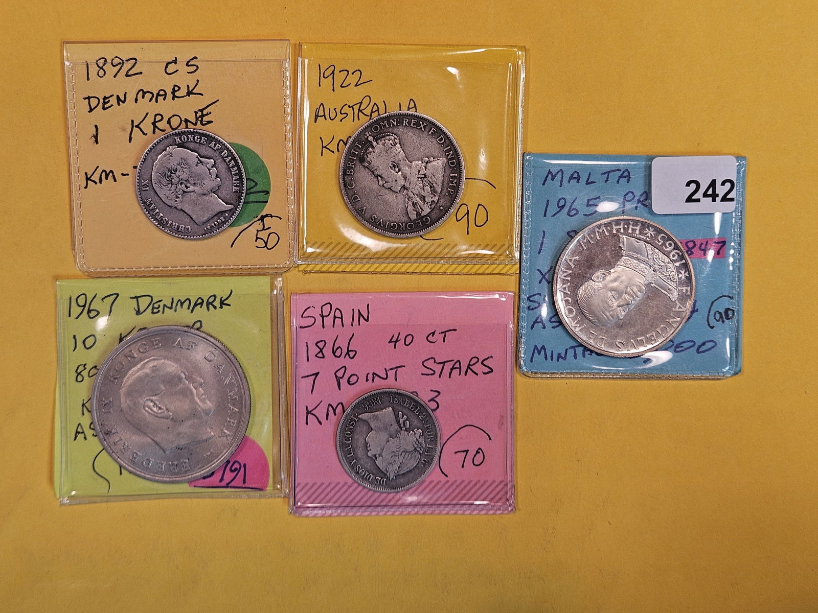 Five little better, mixed, World Coins (1 of 7)