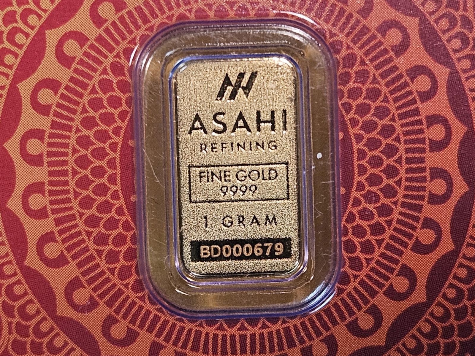GOLD! ASAHI Refining one gram .9999 fine gold bar: In original assay certificate holder