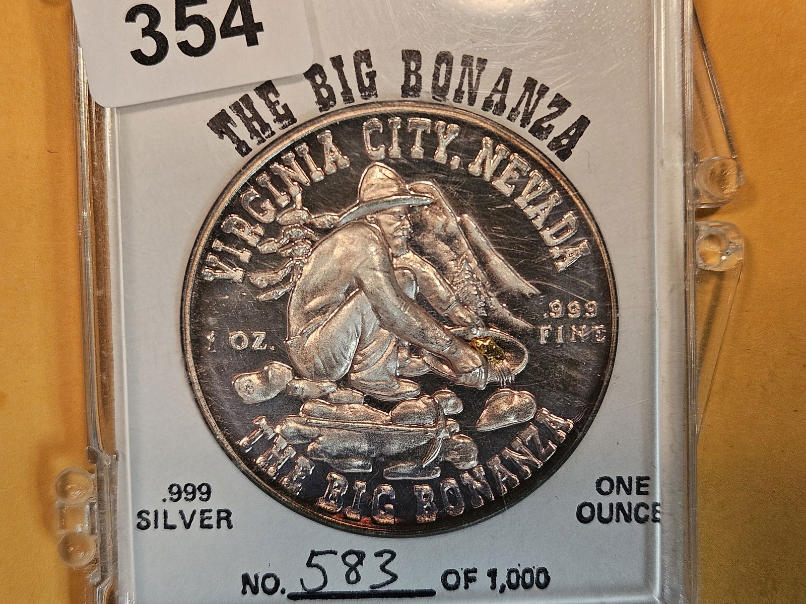 One Troy ounce .999 fine silver proof art round (1 of 4)