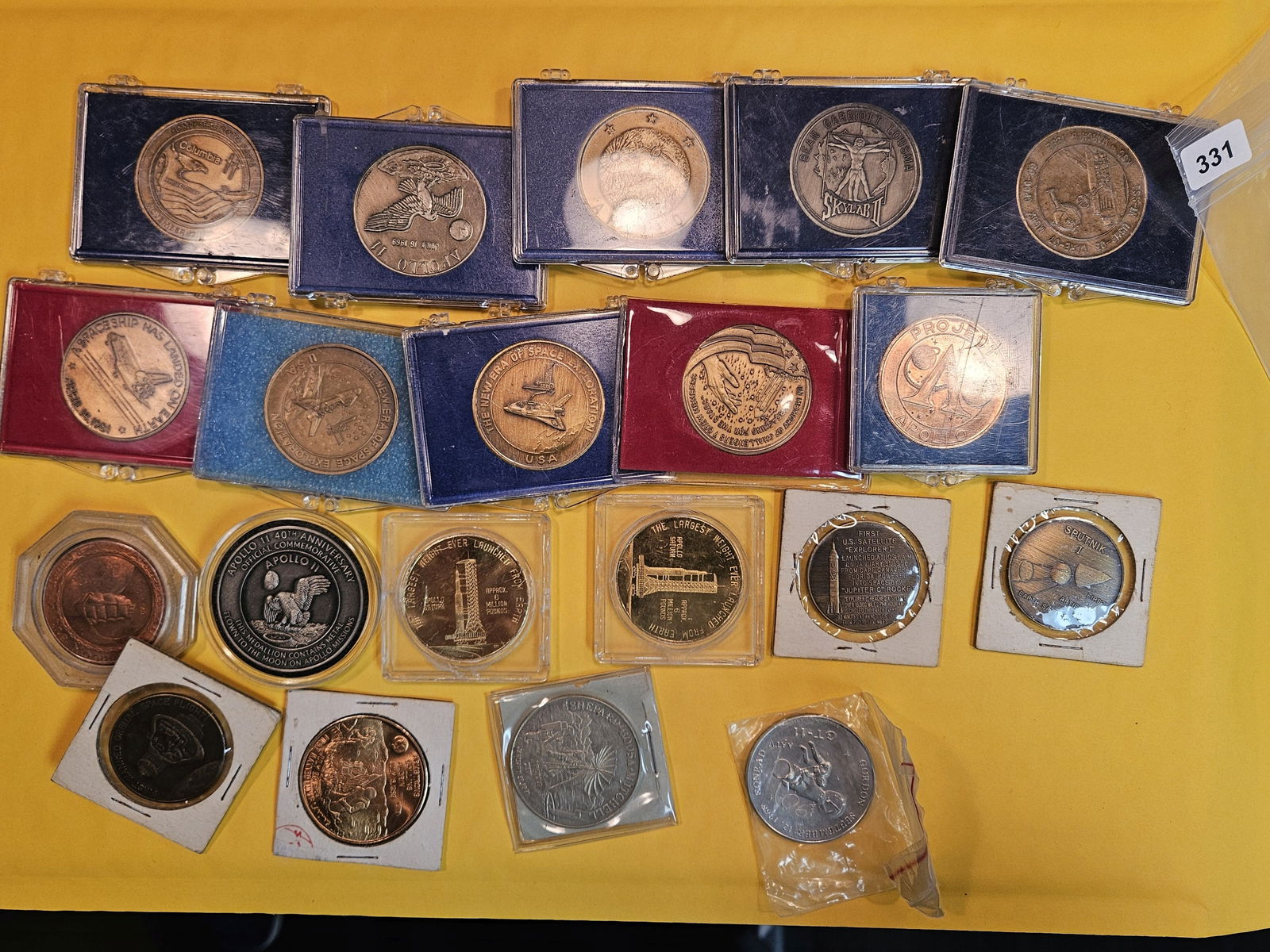 Twenty mixed Space-related pieces of exonumia: Tokens and medals
