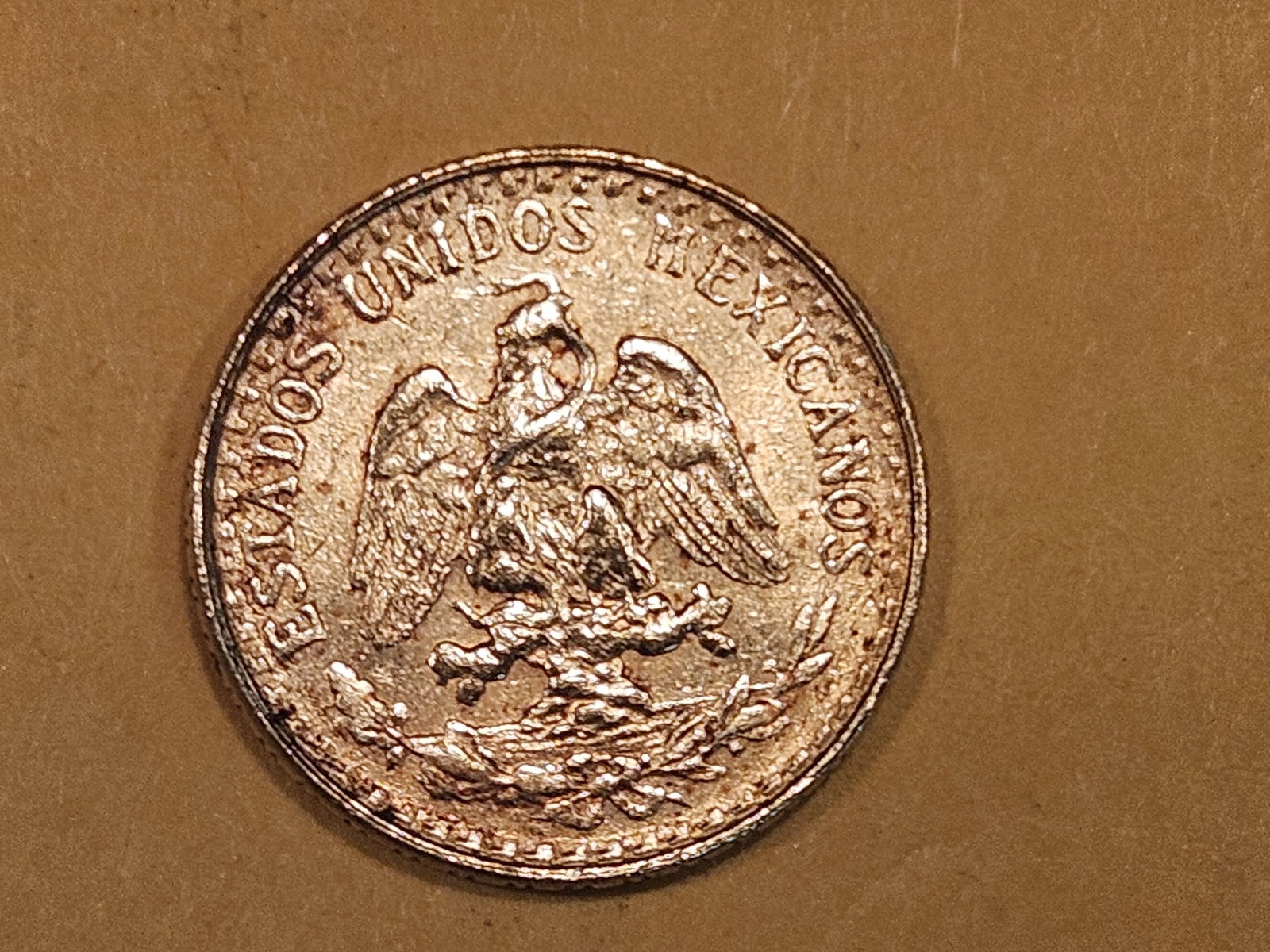 GOLD! Brilliant Uncirculated 1945 Mexico Gold dos pesos: KM # 461