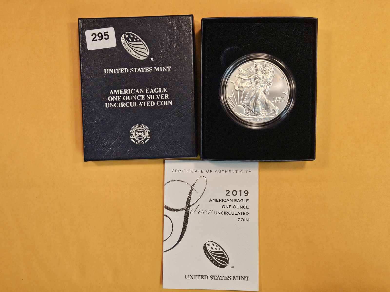 GEM Brilliant Uncirculated 2019 American Silver Eagle (1 of 3)