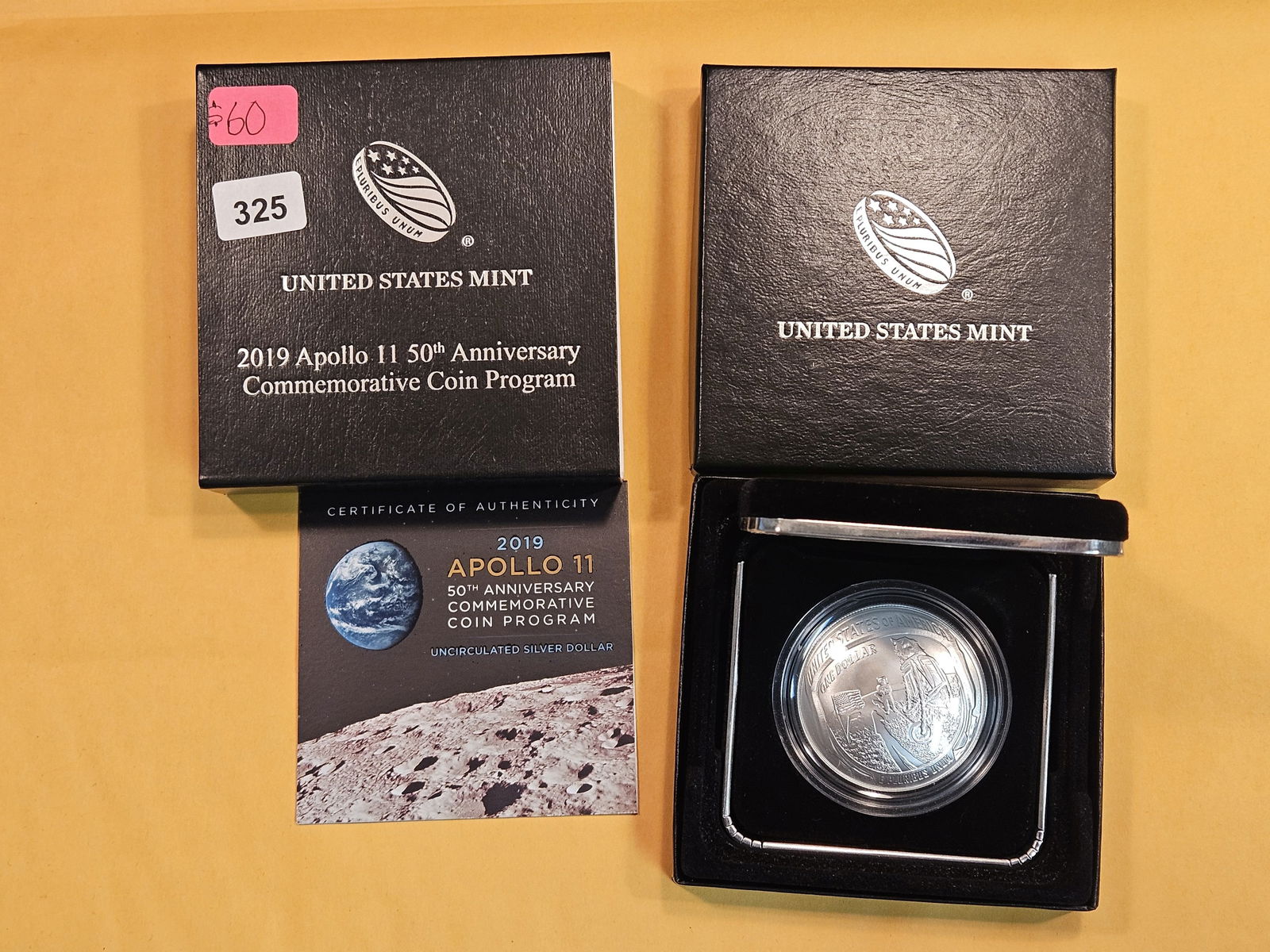 2019 GEM Proof Deep Cameo APOLLO 11 Commemorative Silver Dollar (1 of 3)