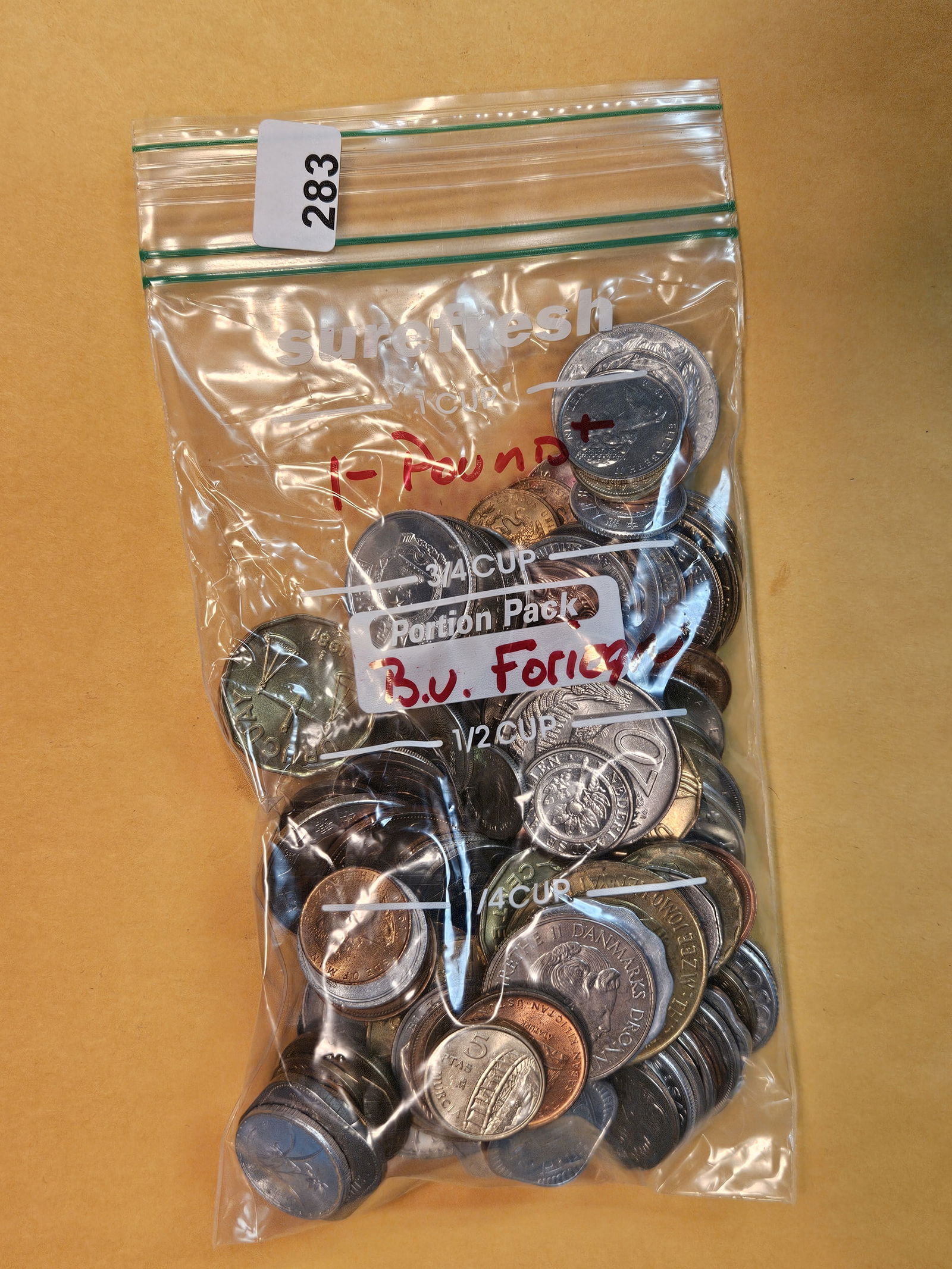 ONE Pound of Mixed, Brilliant Uncirculated, World Coins (1 of 2)