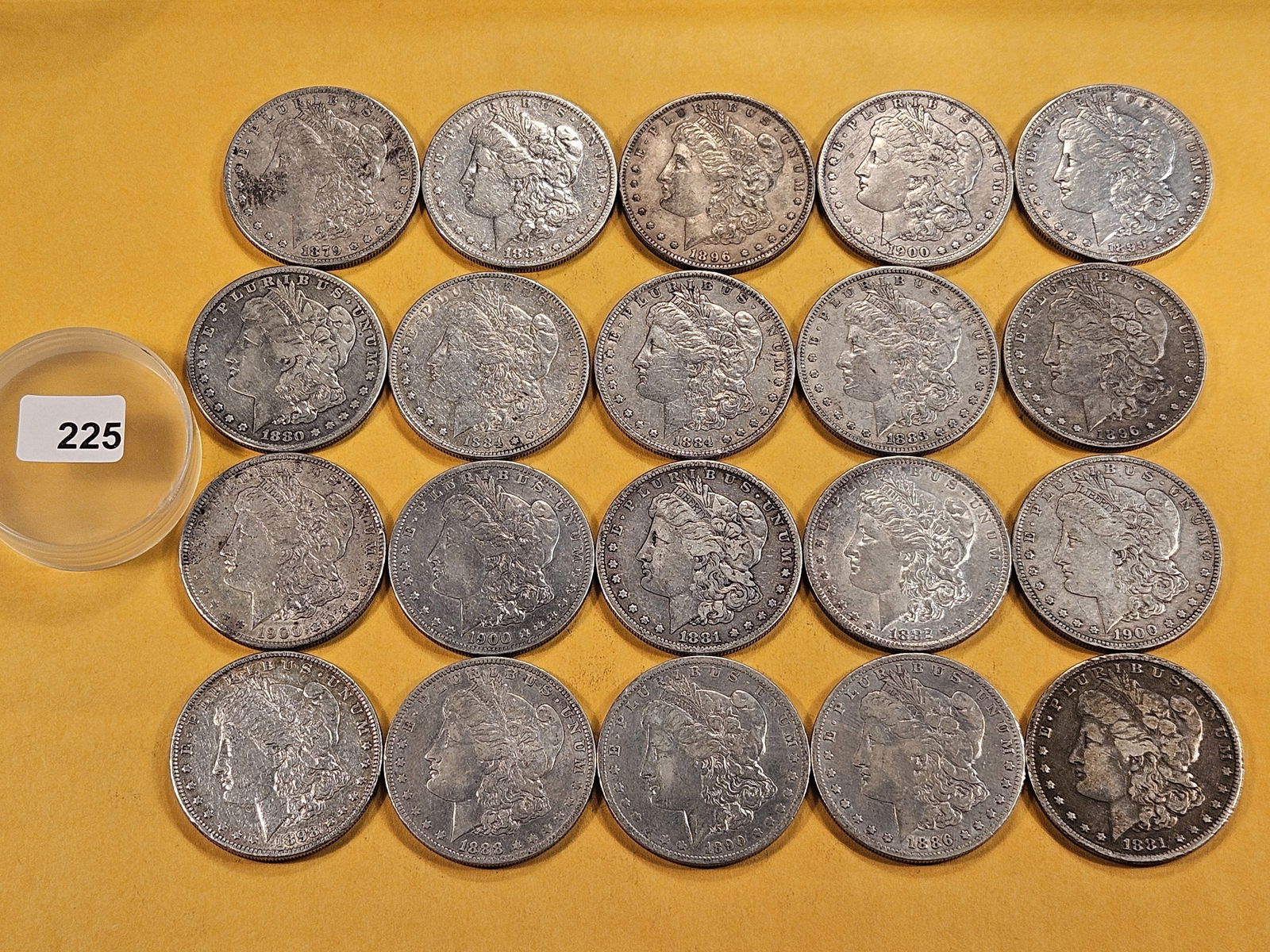 ** FULL ROLL ** Twenty Morgan Silver Dollars (1 of 6)