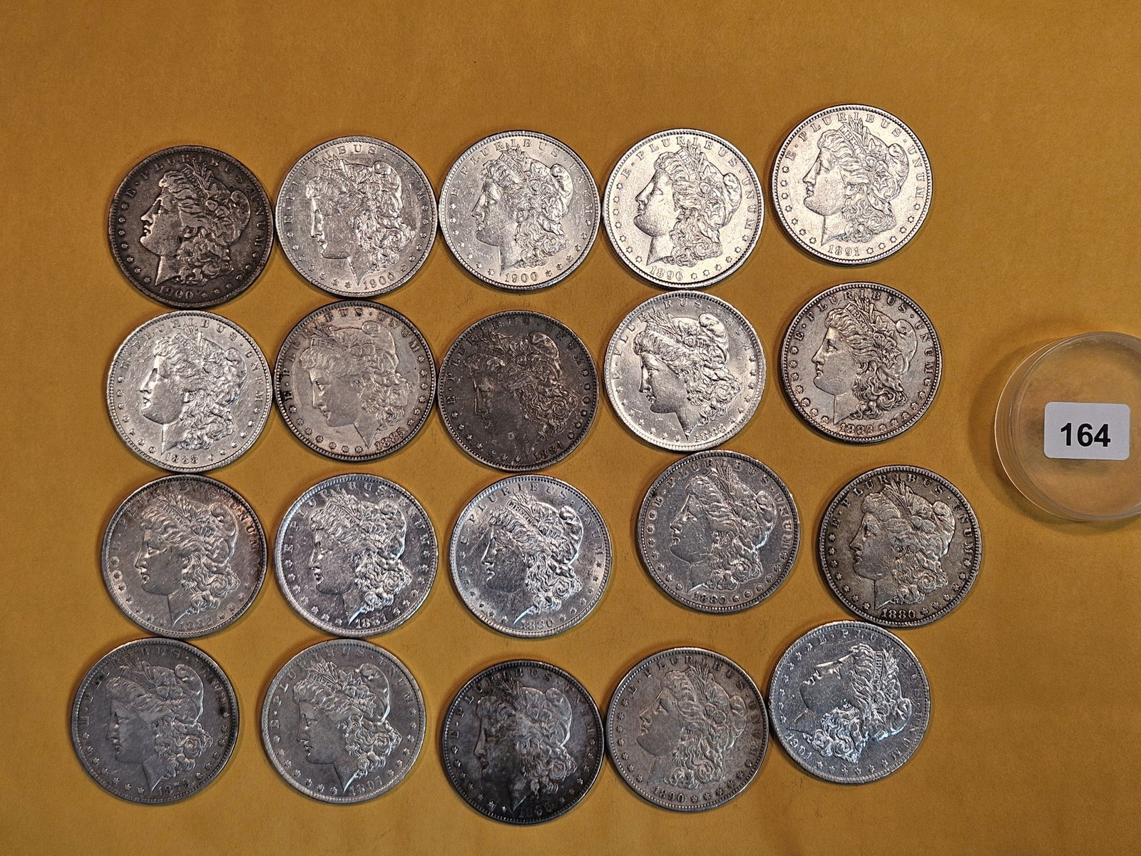 ** FULL ROLL ** Twenty Morgan Silver Dollars (1 of 6)
