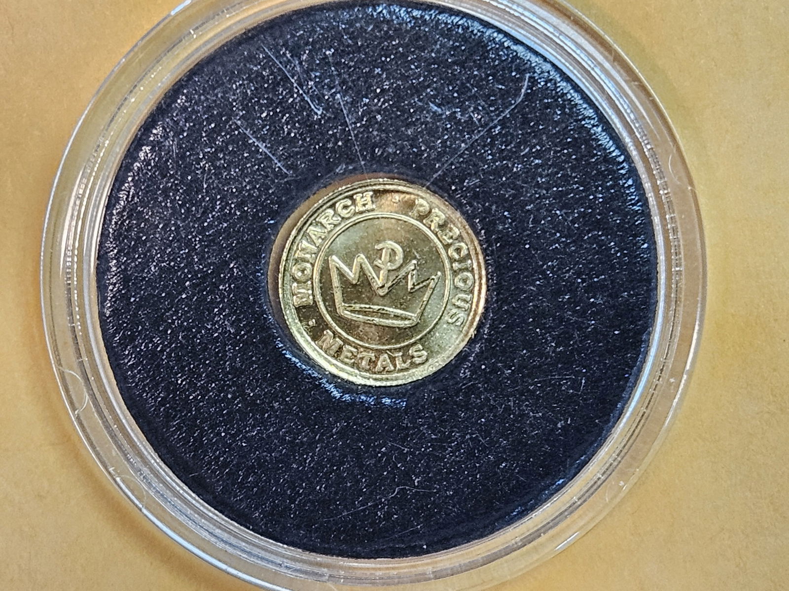 GOLD! Gem one-half gram .999 fine gold art round (1 of 4)